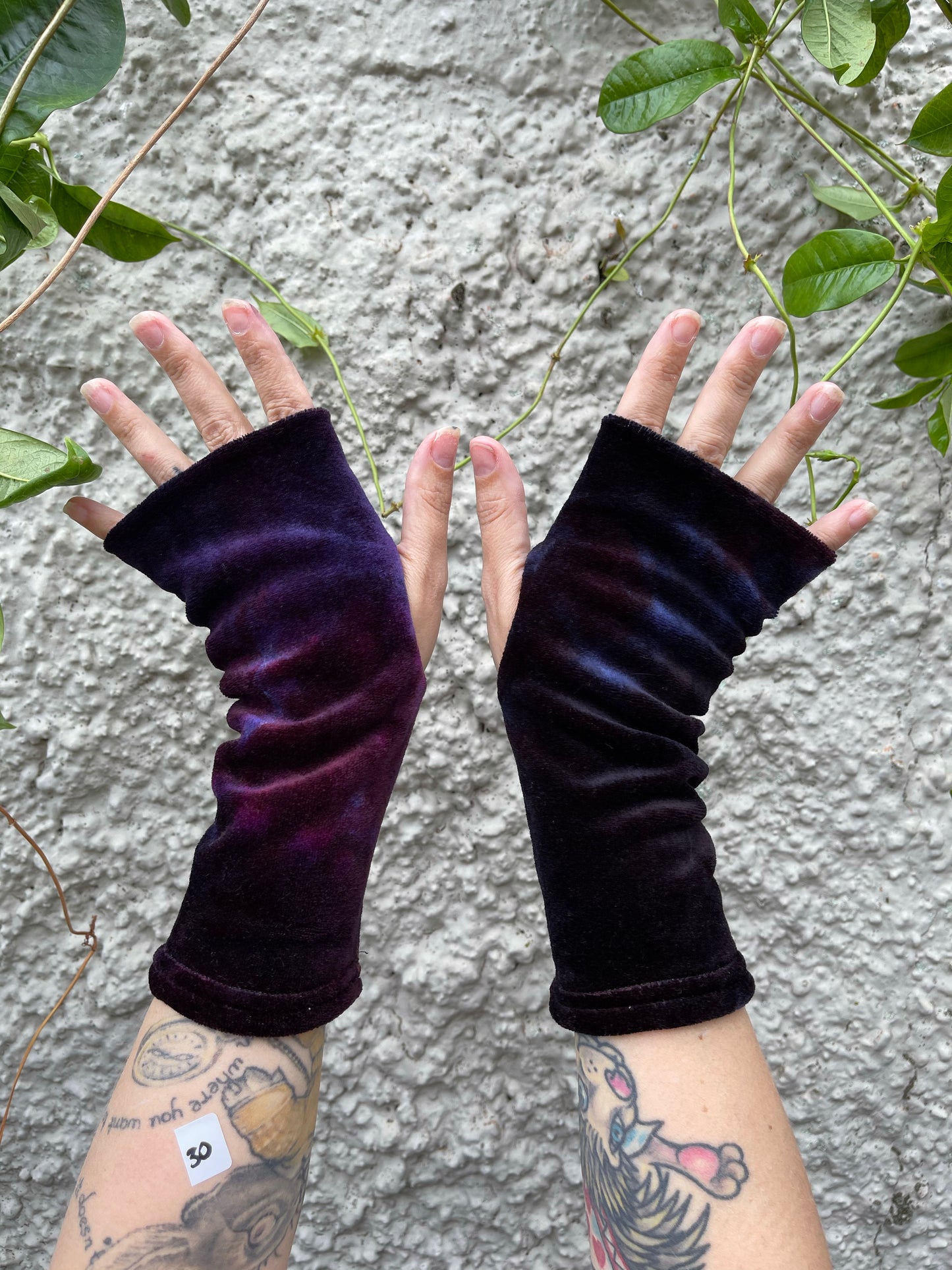 Velour Pixie Arms OSFA