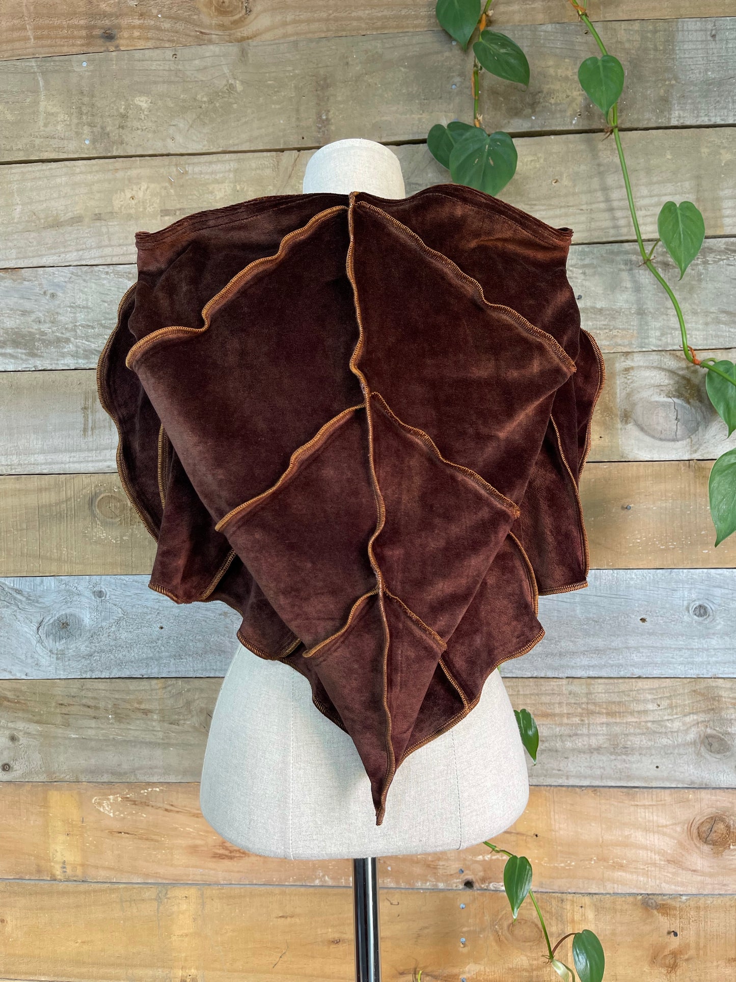Earthdust Leafae Poncho