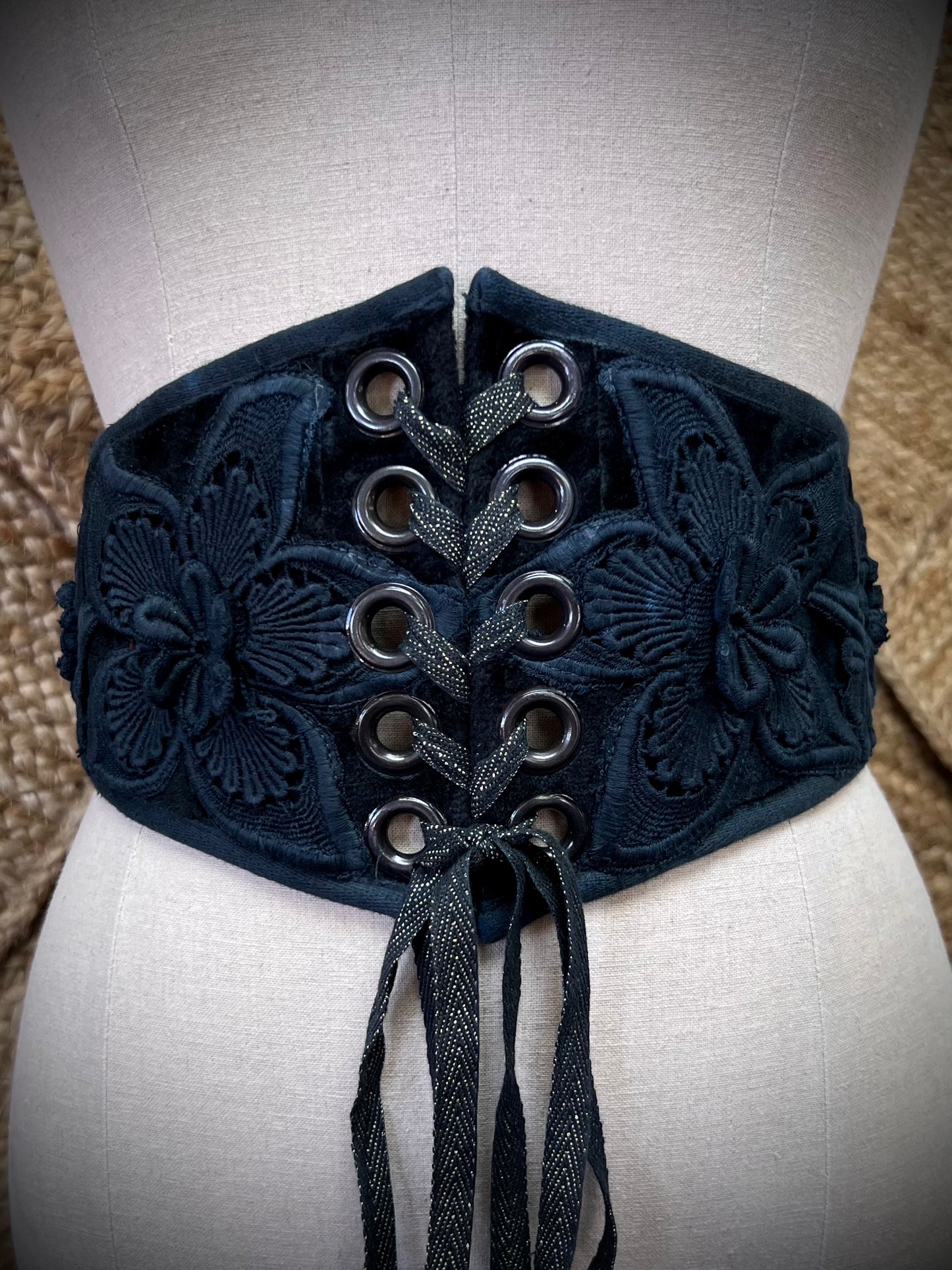 M-L Pixie Corset Belt