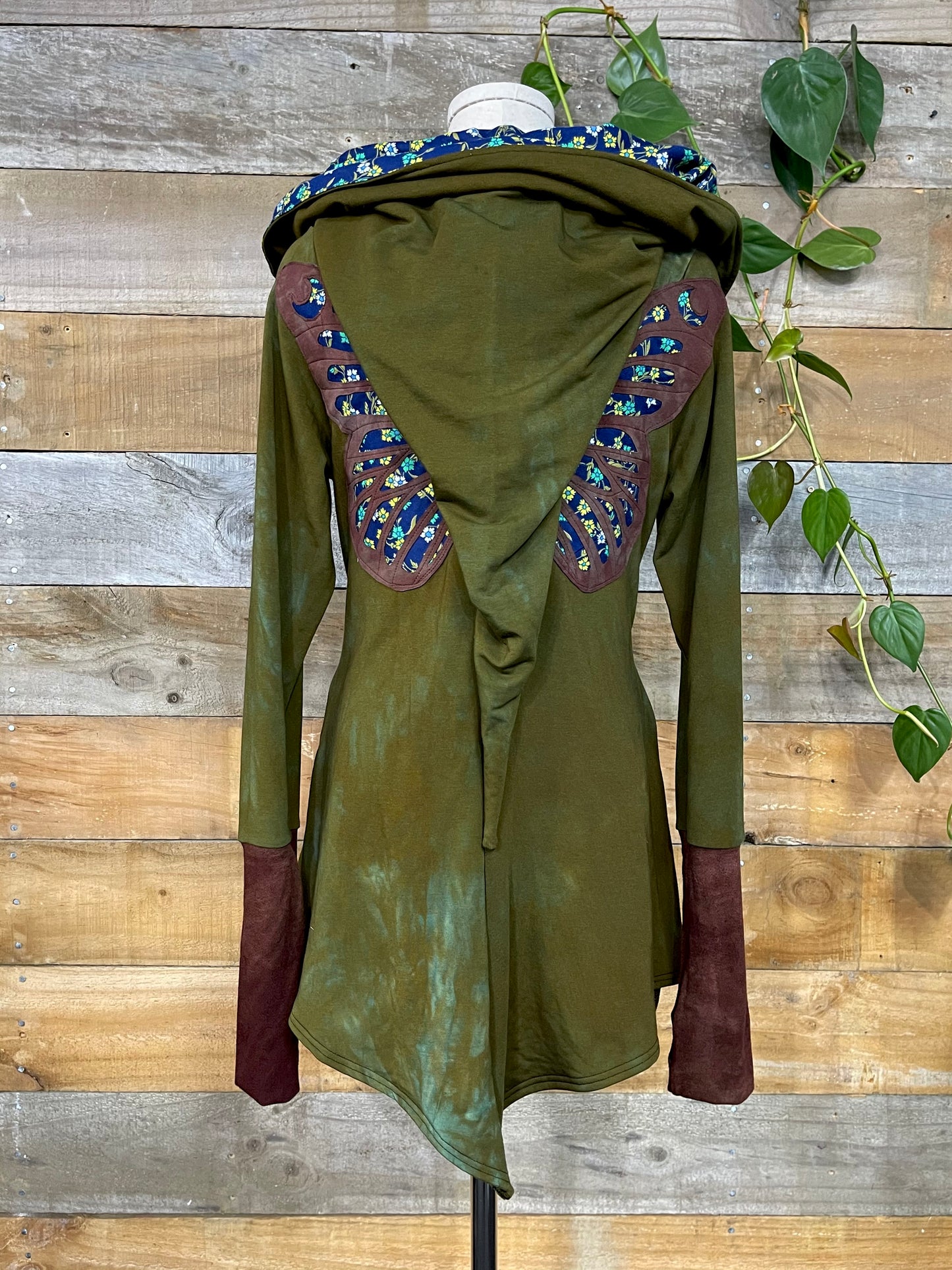 Large Faewing Hoodie