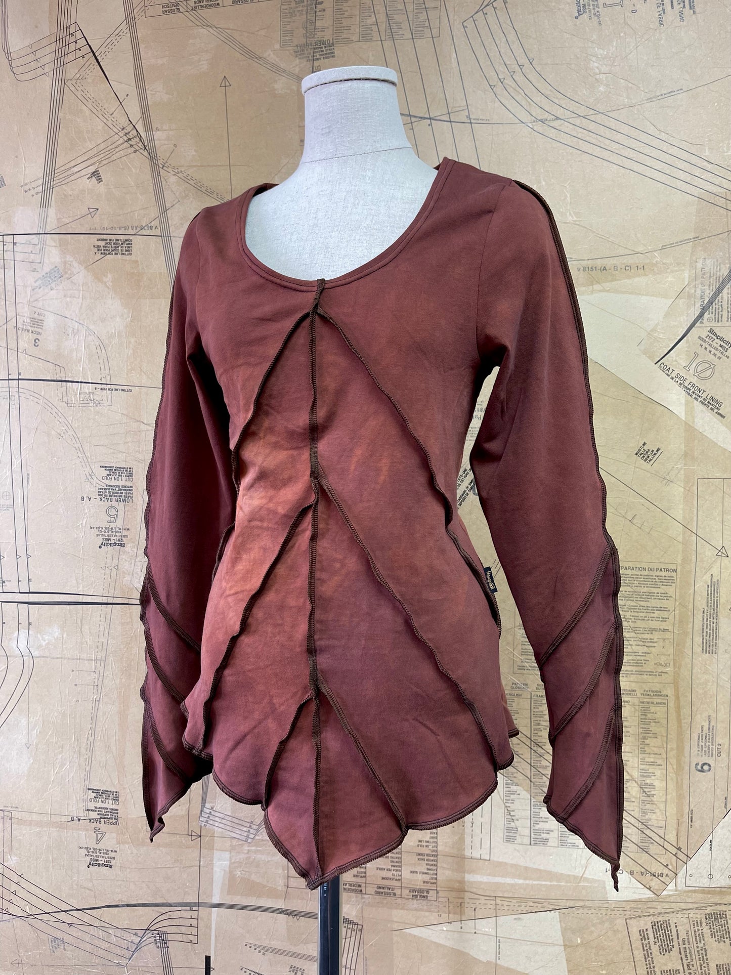 Desert Spire Leafae Top