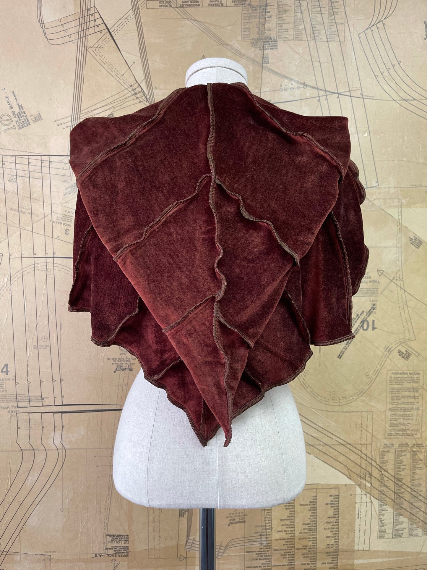 Earthdust Leafae Poncho