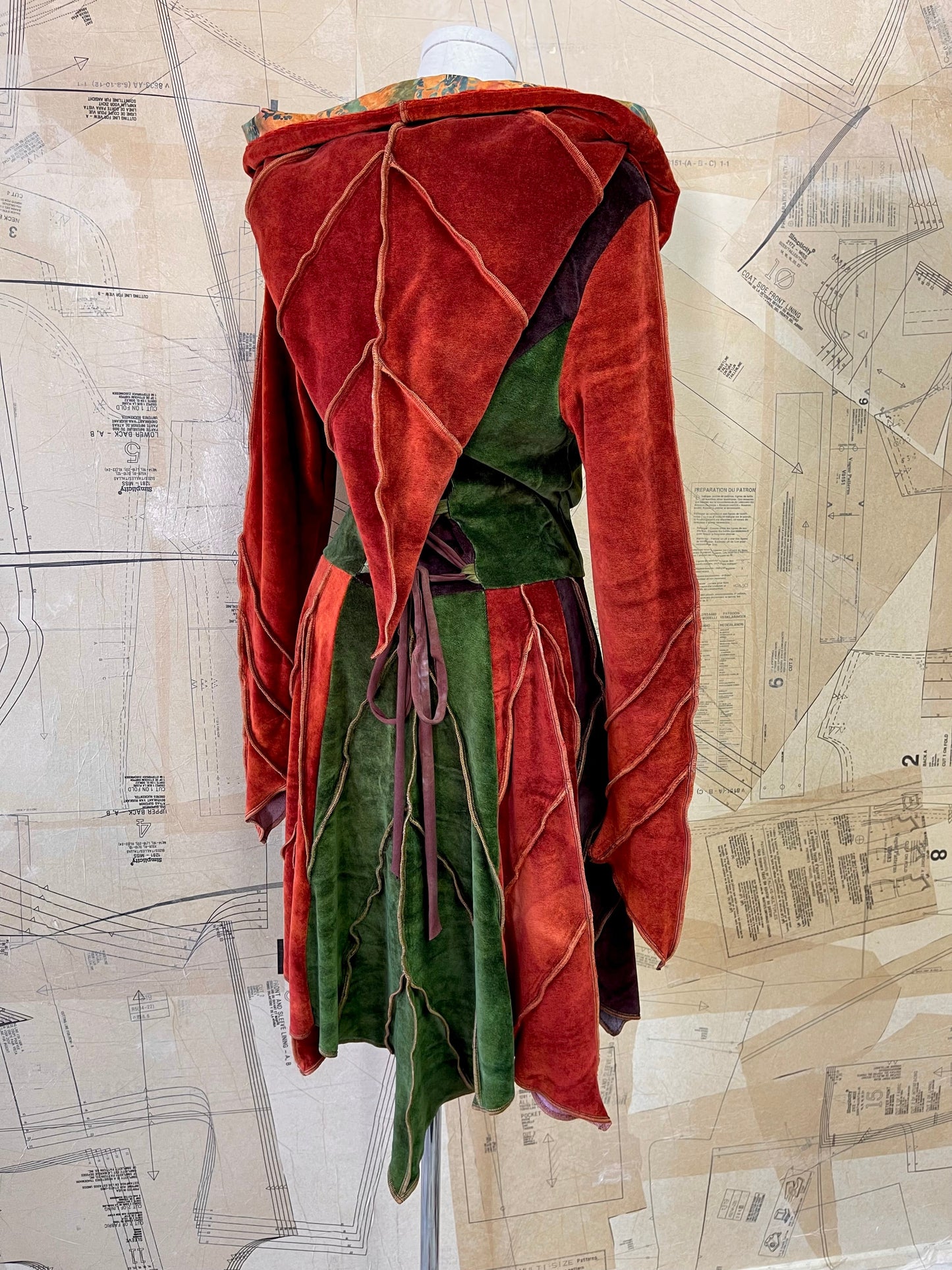 Large Leafae Pixie Coat