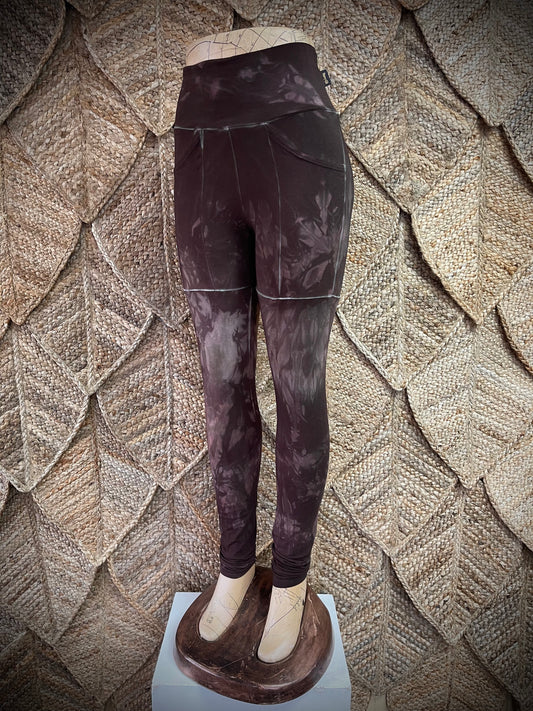 Gargoyle Bellbird Leggings