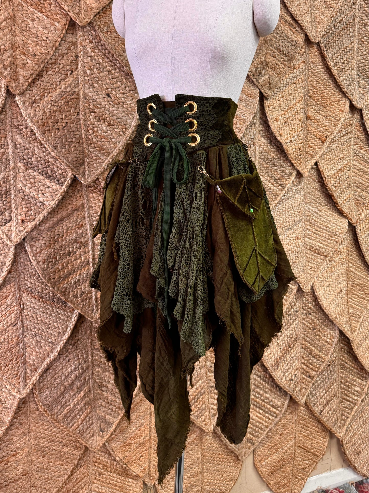 Wildcrafted Skirt (M/L)