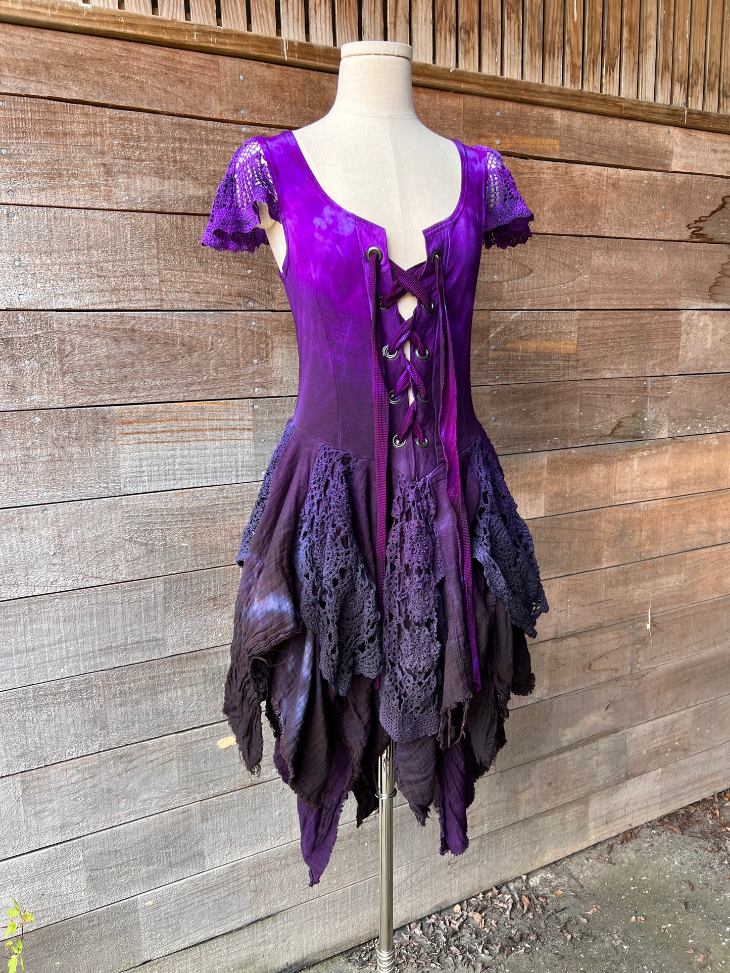 Wildcrafted Fae Dress (L)