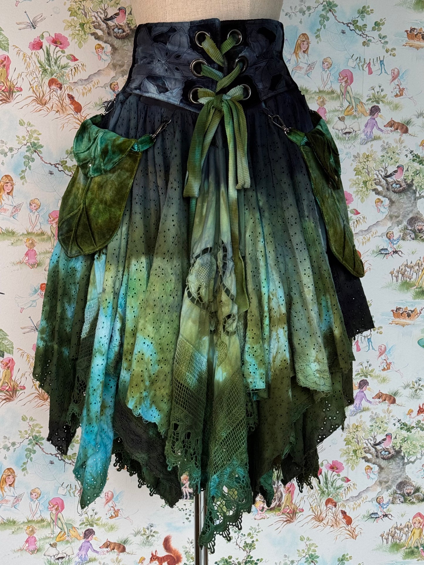 Wildcrafted Skirt (L/XL)