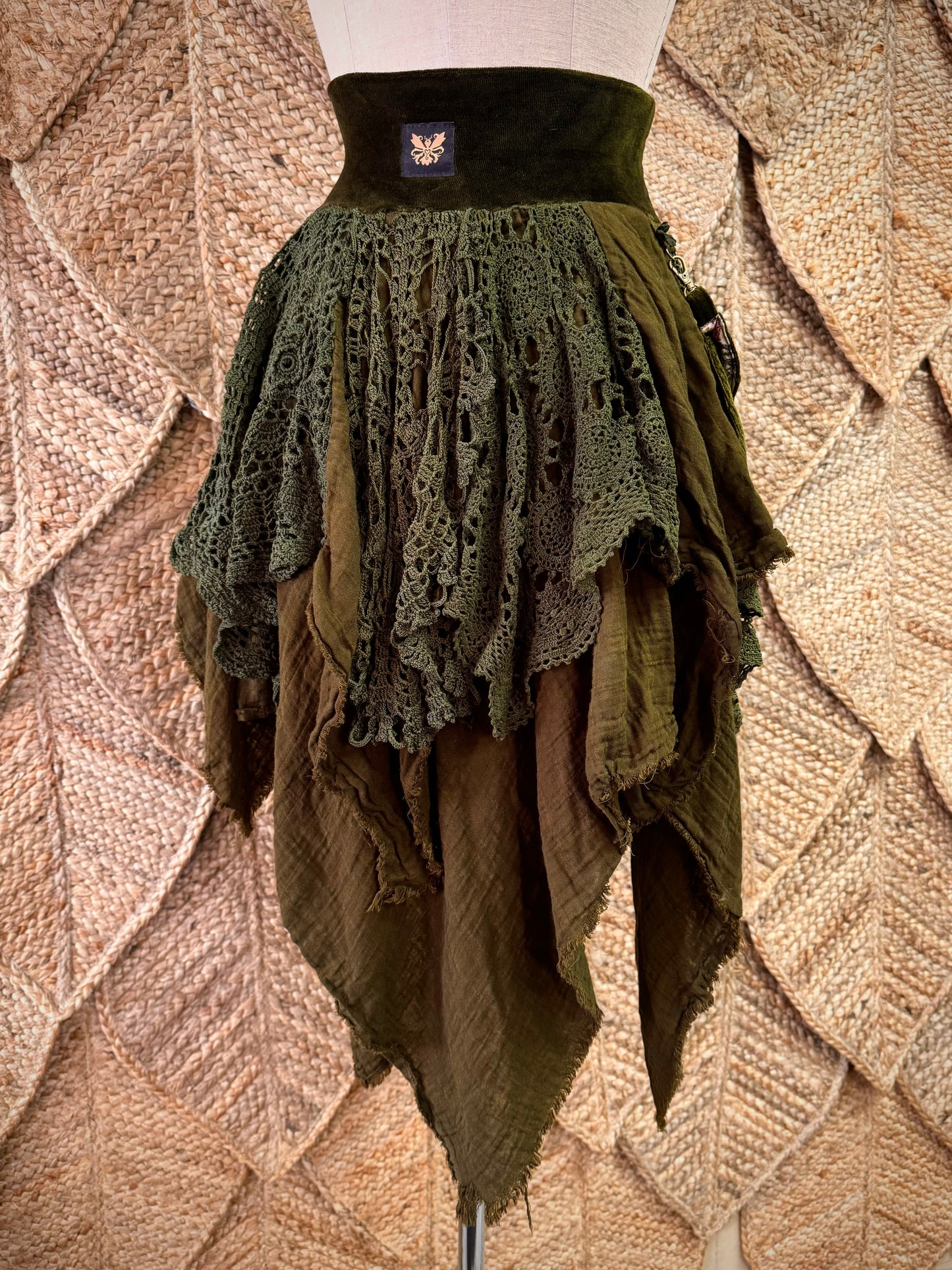 Wildcrafted Skirt (M/L)