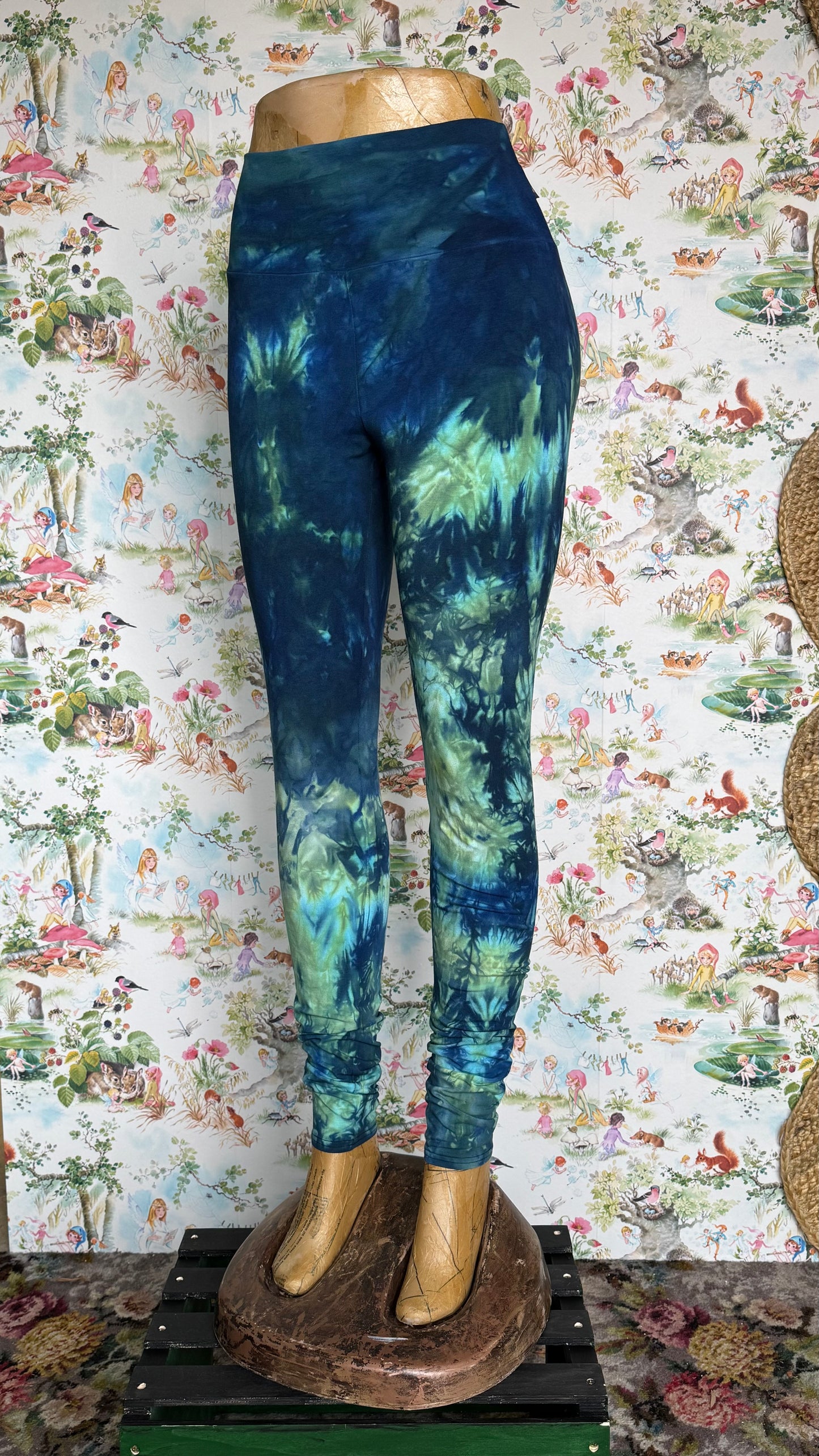 Blue Springs Pixie Leggings