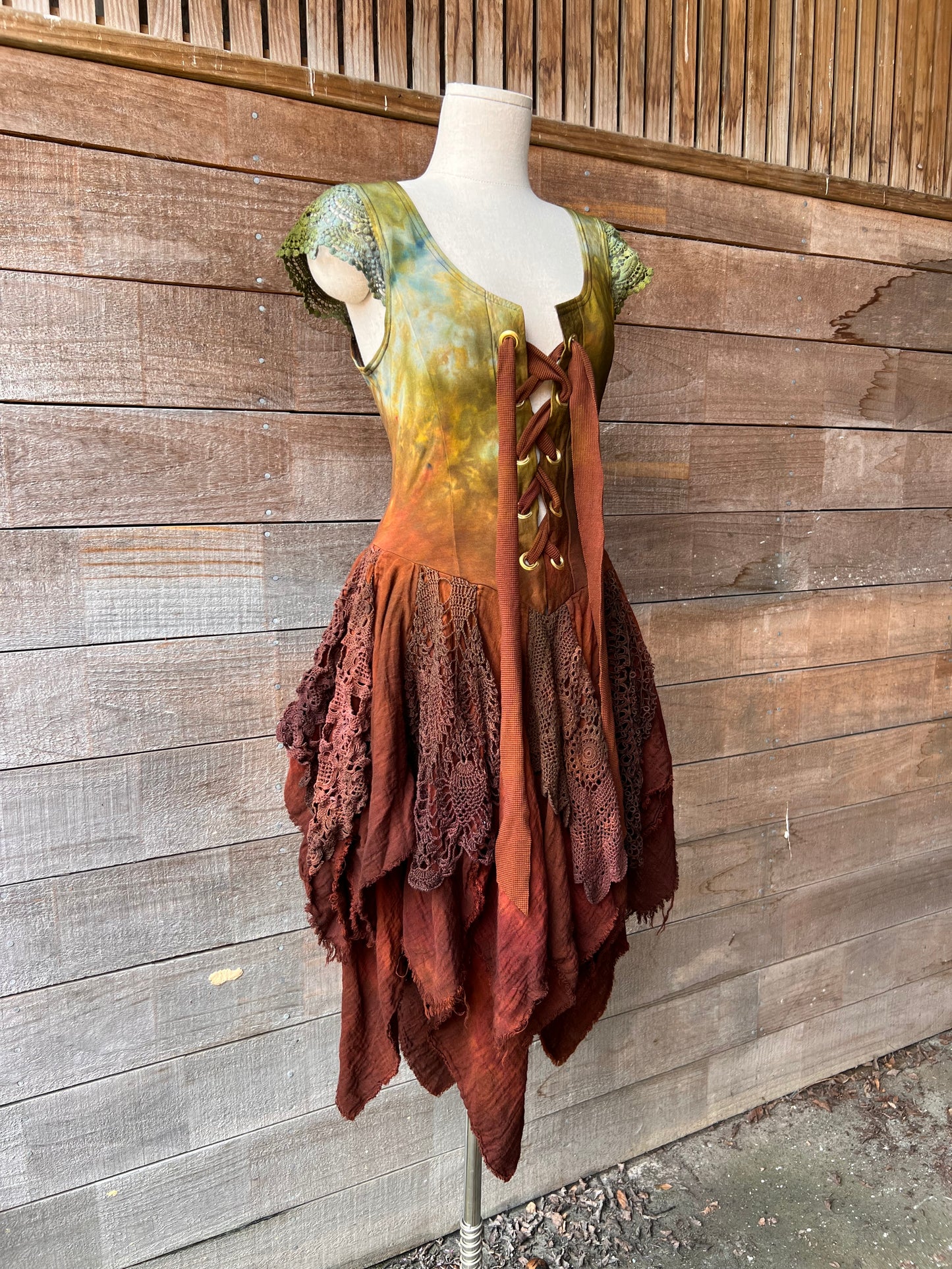 Wildcrafted Fae Dress (L)