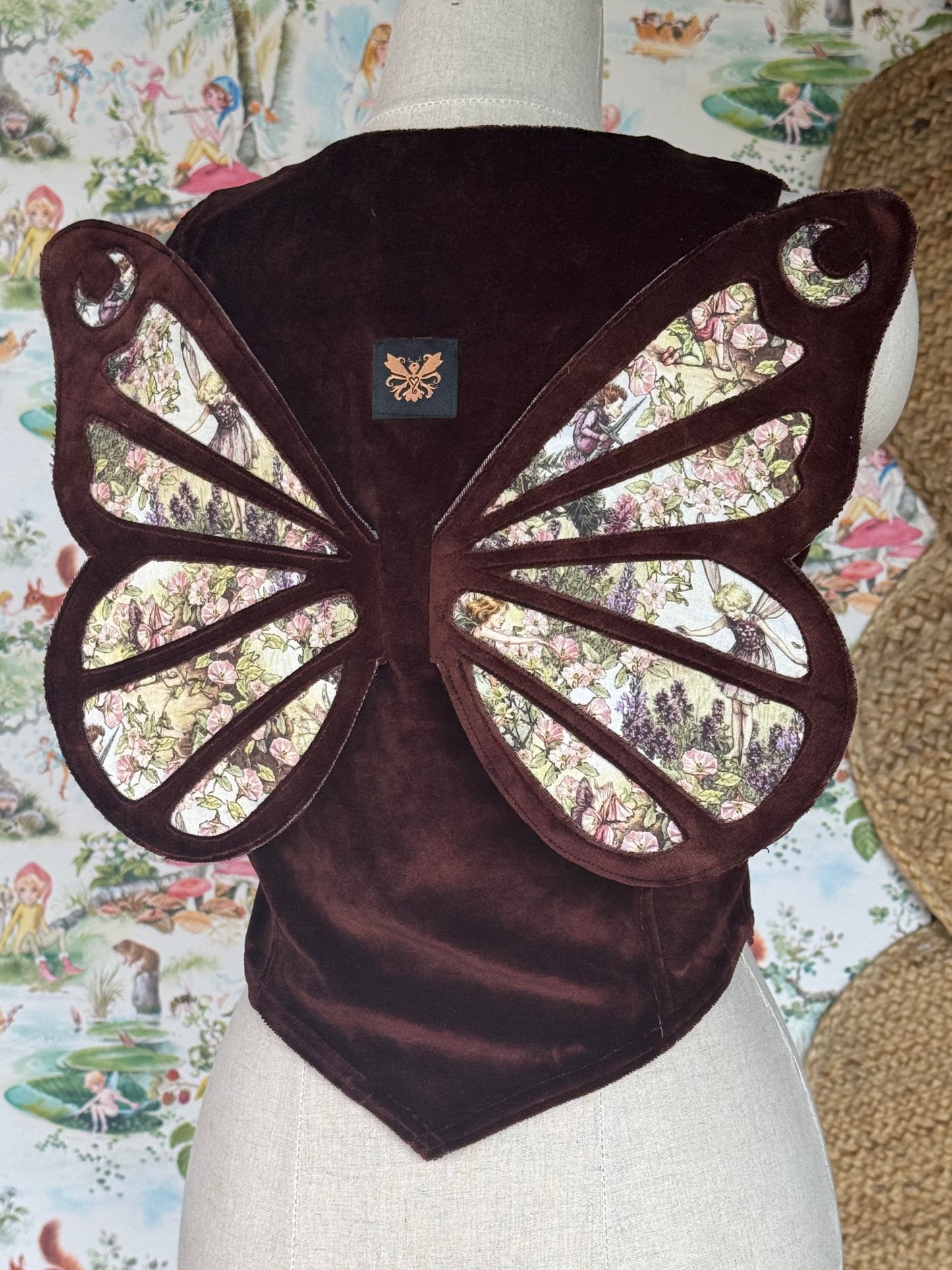 Thistle Faewing Vest