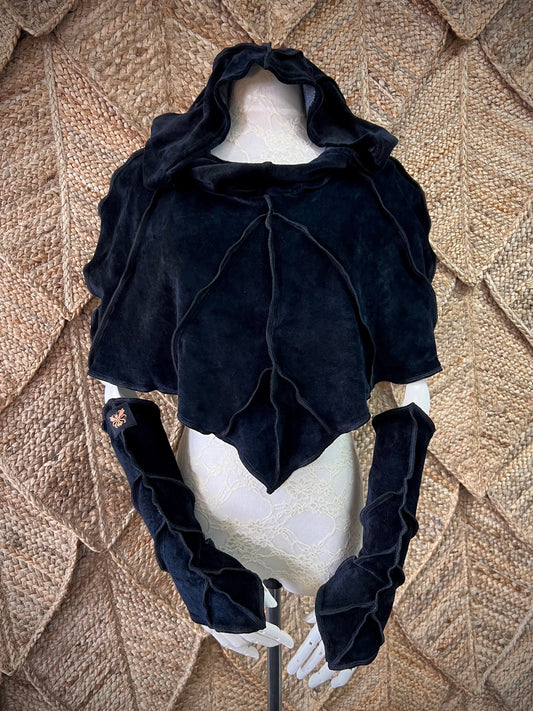 PREORDER: Nightmage Leafae Poncho Set