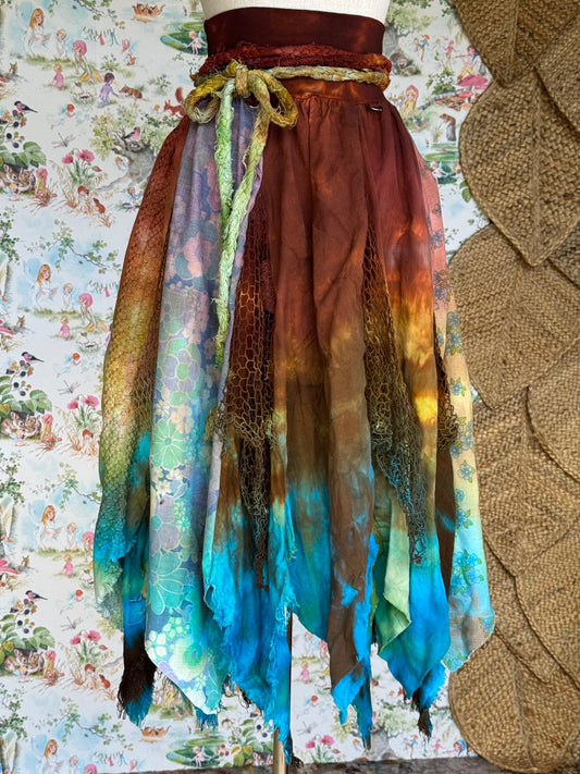 M/L Relic Skirt OOAK