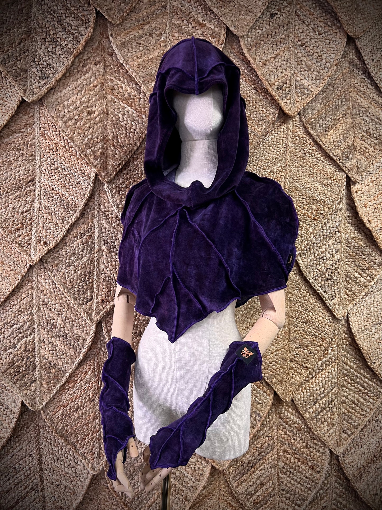 OOAK Leafae Poncho Set