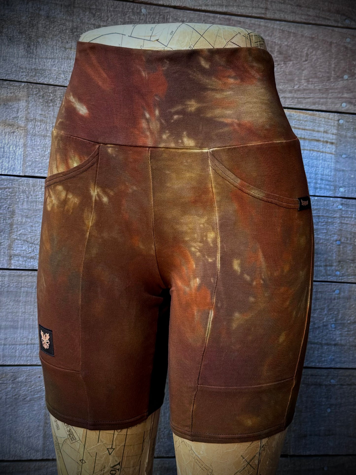 Ancient Rust Bellbird Shorts