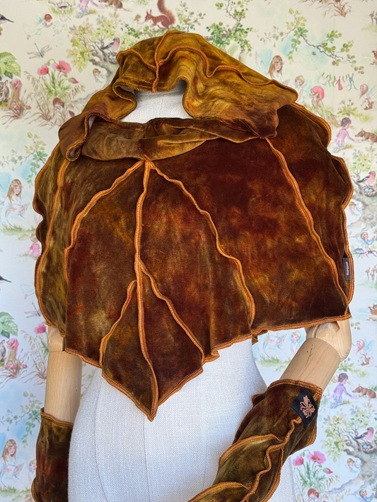 Ancient Rust Leafae Poncho Set