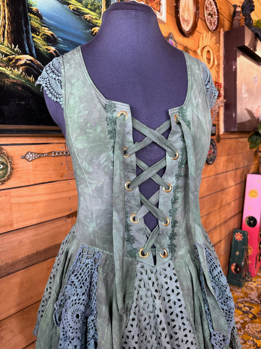 Wildcrafted Fae Dress (XL)
