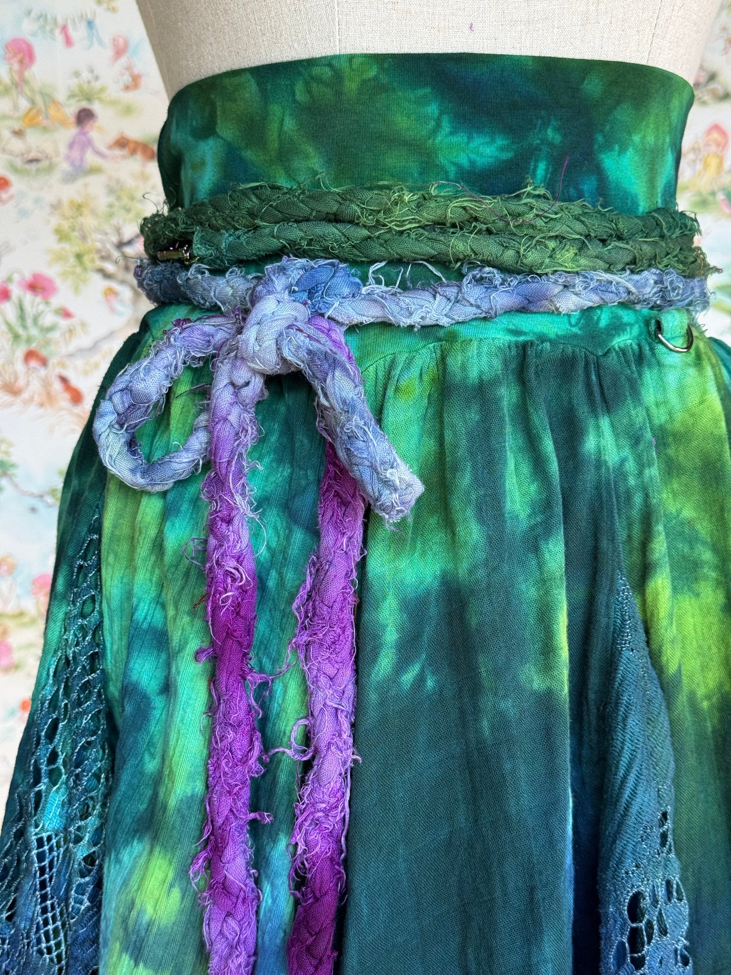 L/XL Relic Skirt
