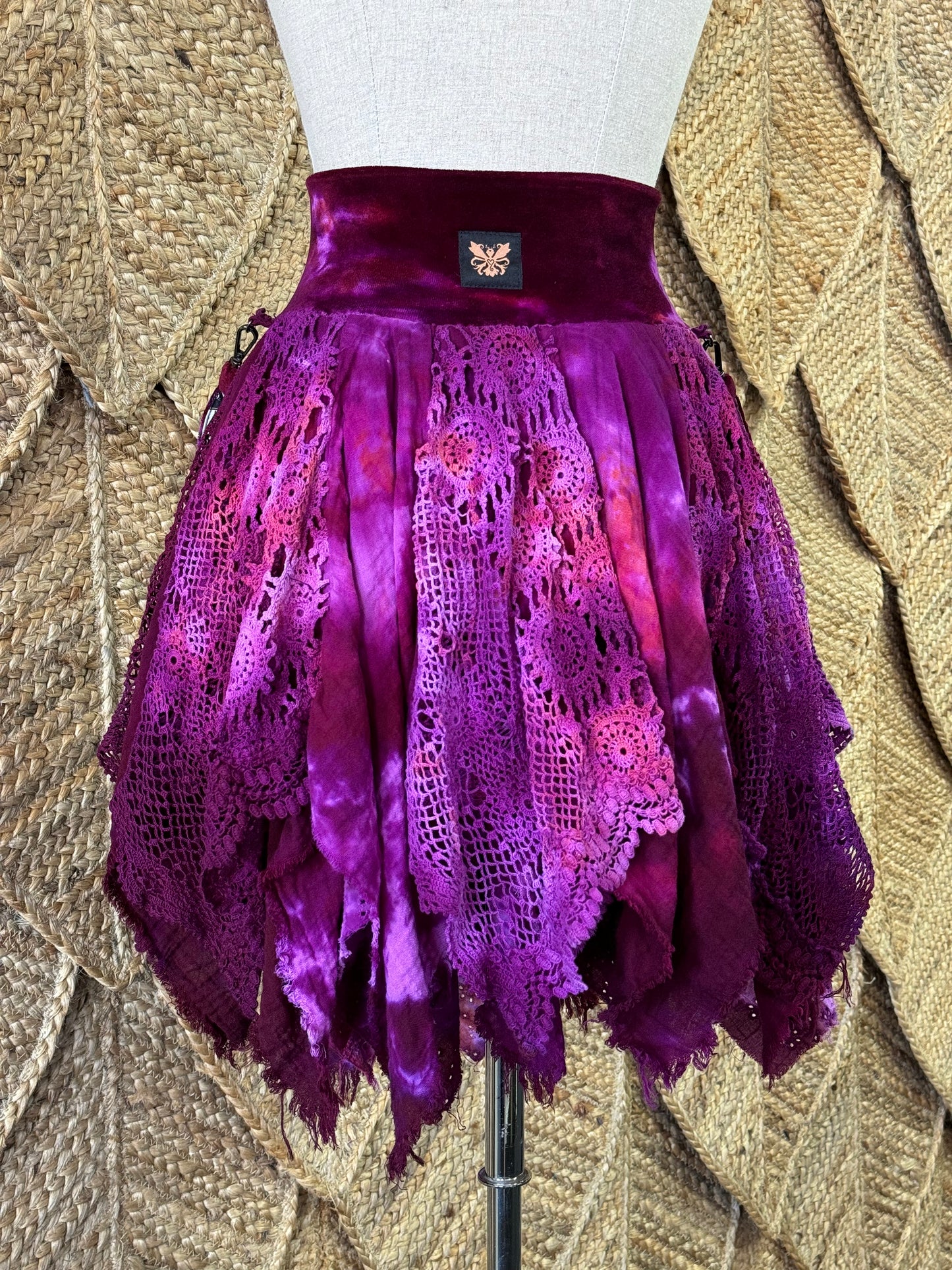 Wildcrafted Skirt (M/L)