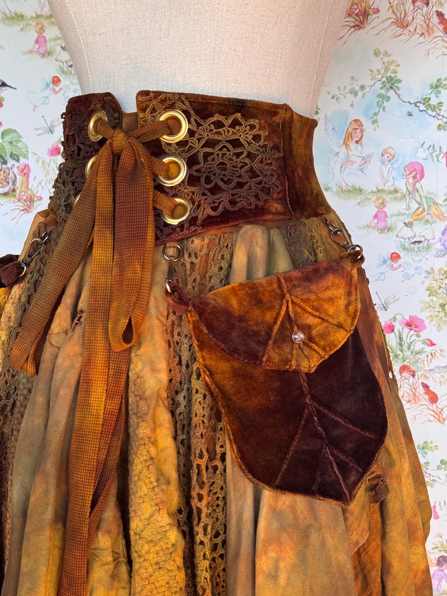 Wildcrafted Skirt (M/L)