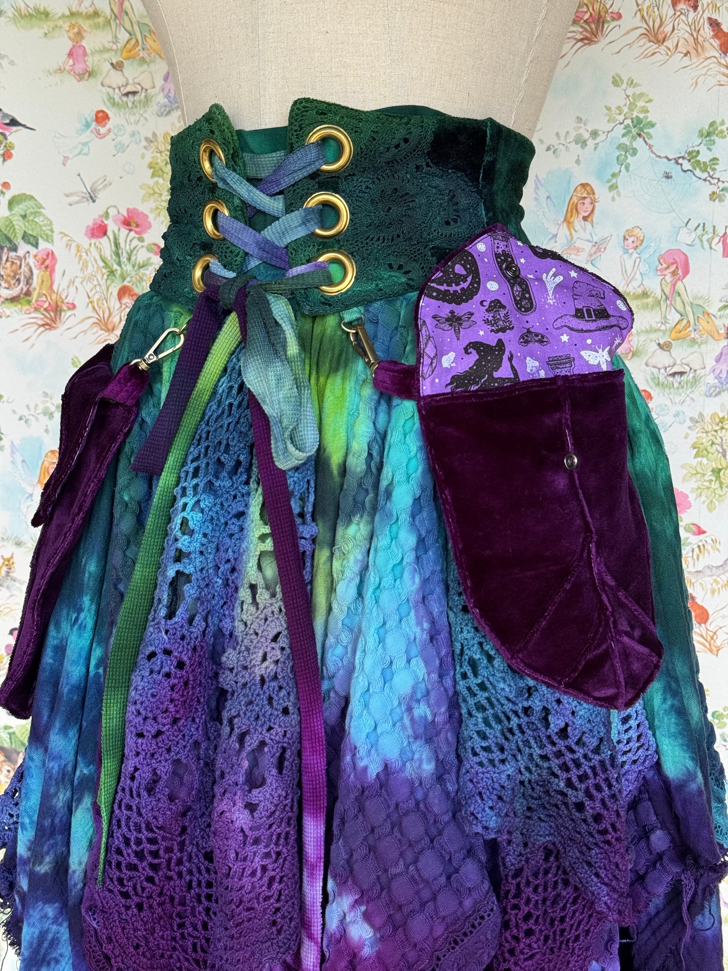 Wildcrafted Skirt (S/M)