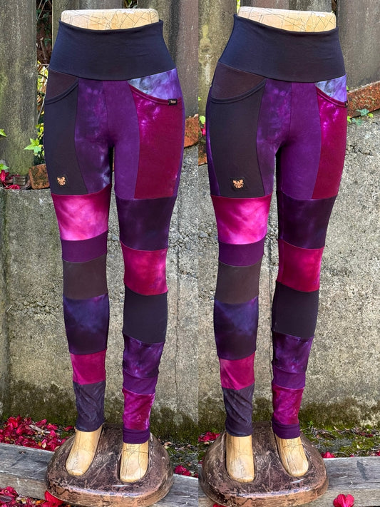 OOAK M/L Bellbird Leggings