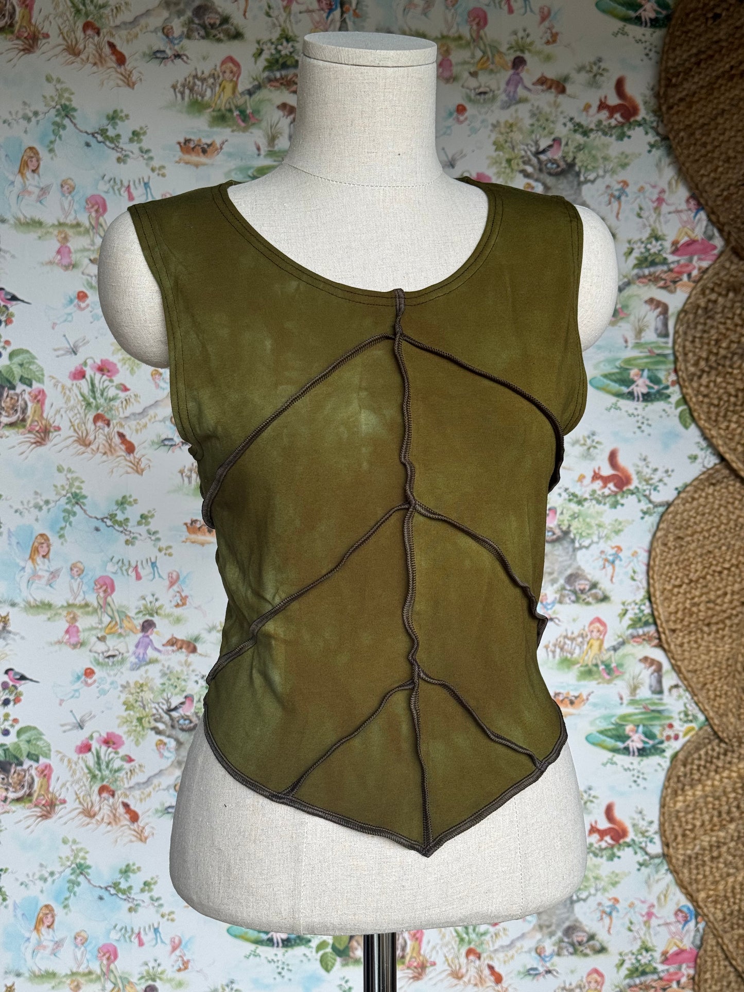 Frond Leafae Top