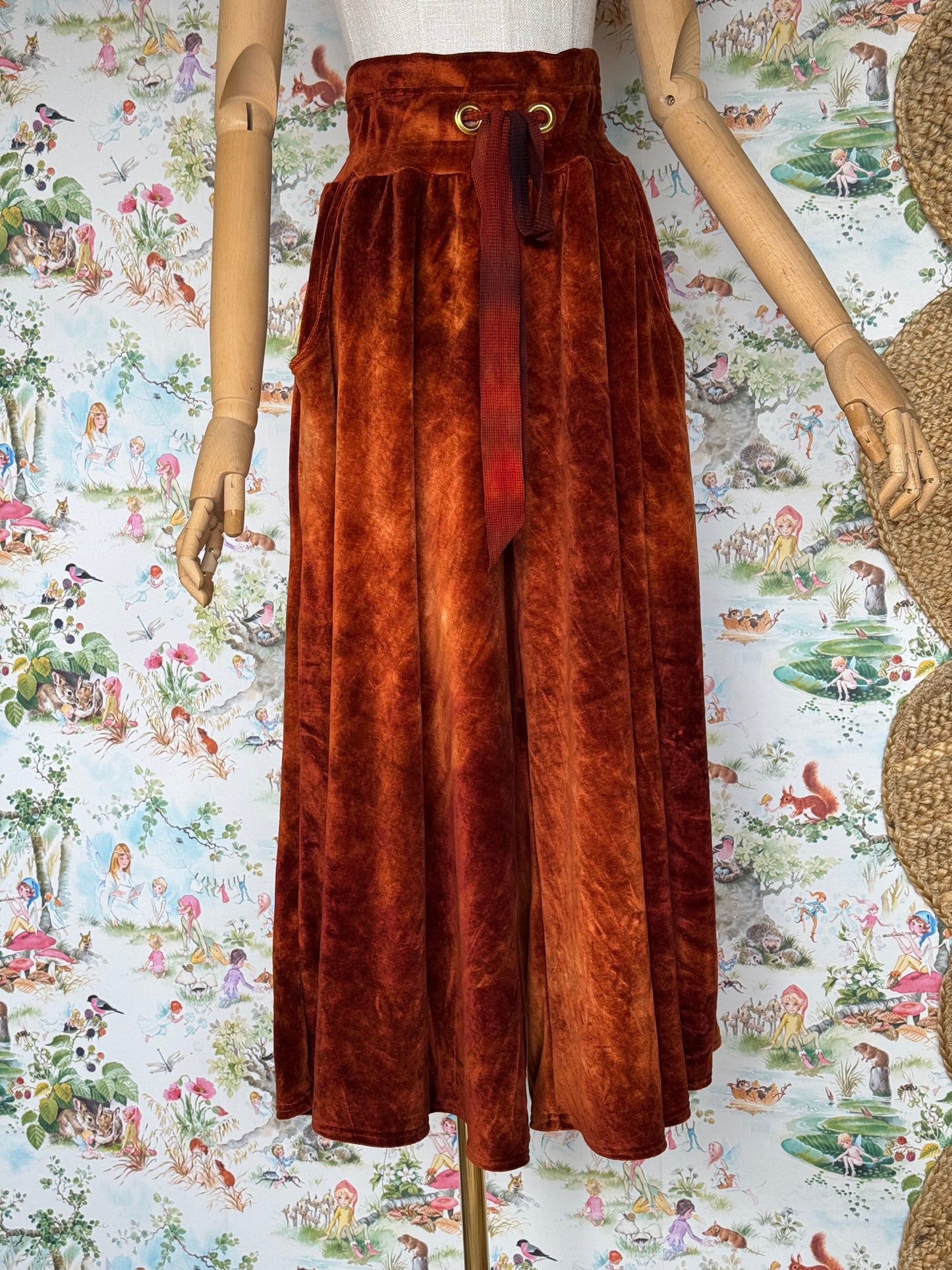 Rust Faelazzo Pants