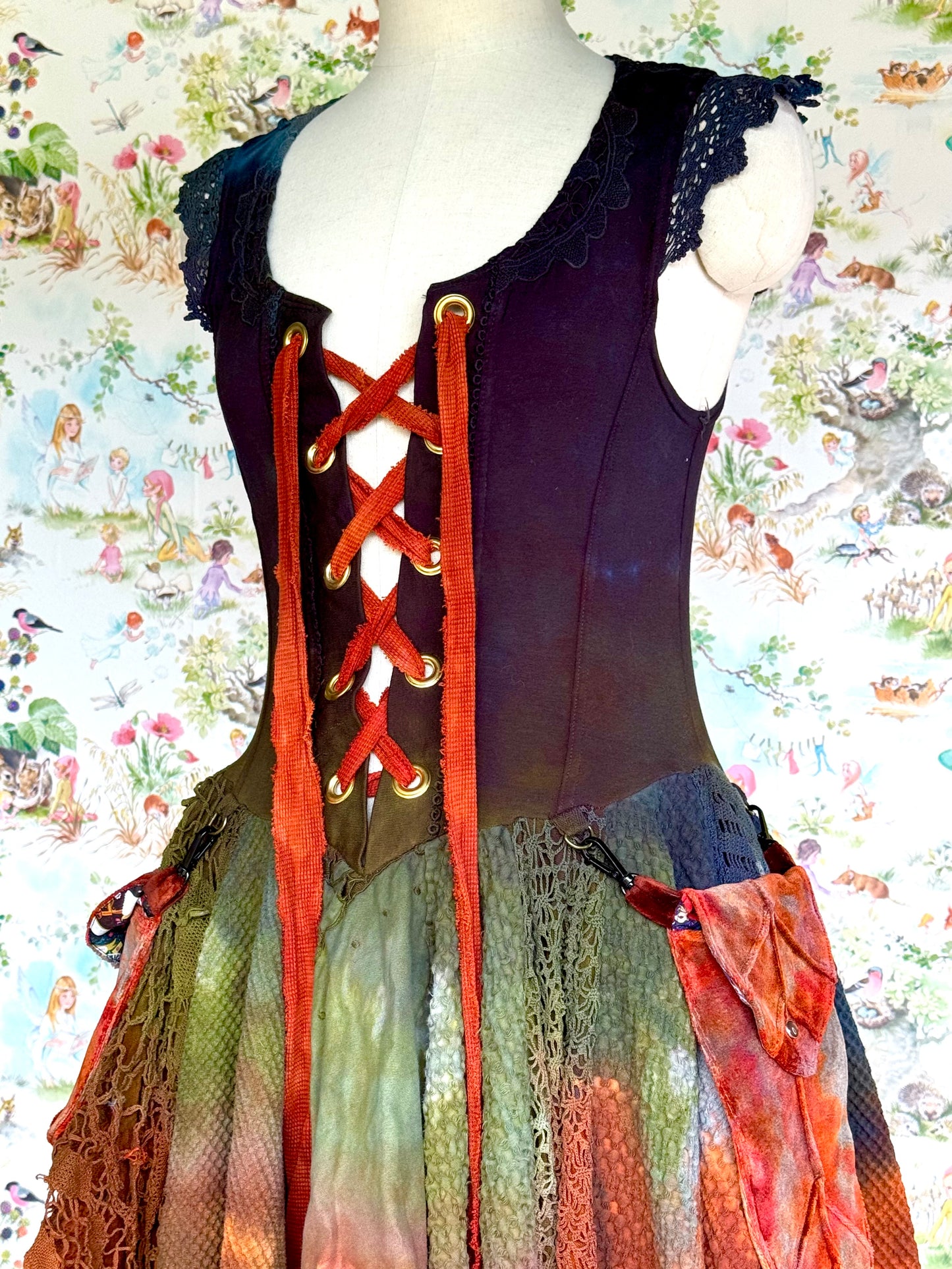 Wildcrafted Faery Pocket Dress (M)