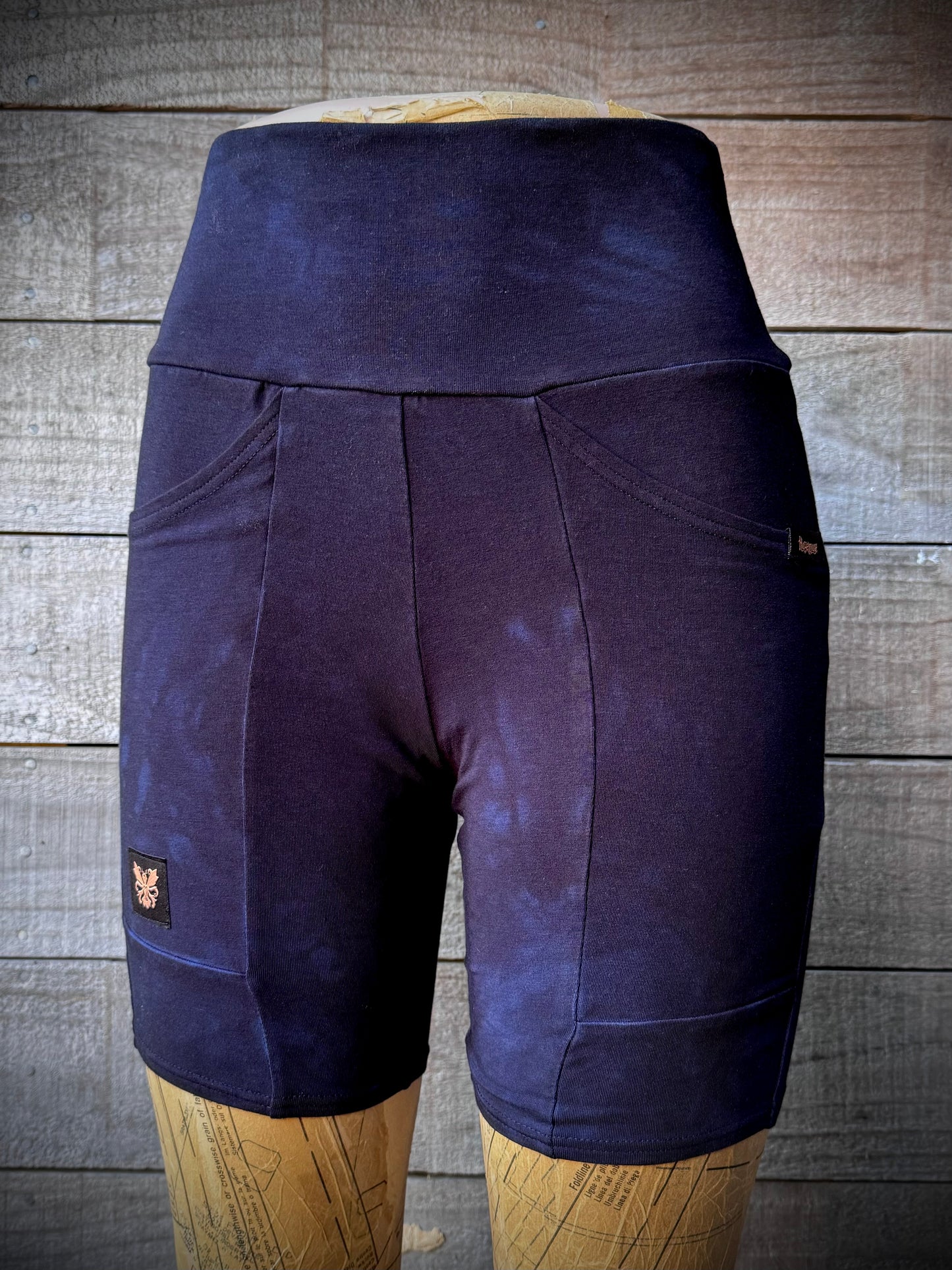 Nightmage Bellbird Shorts