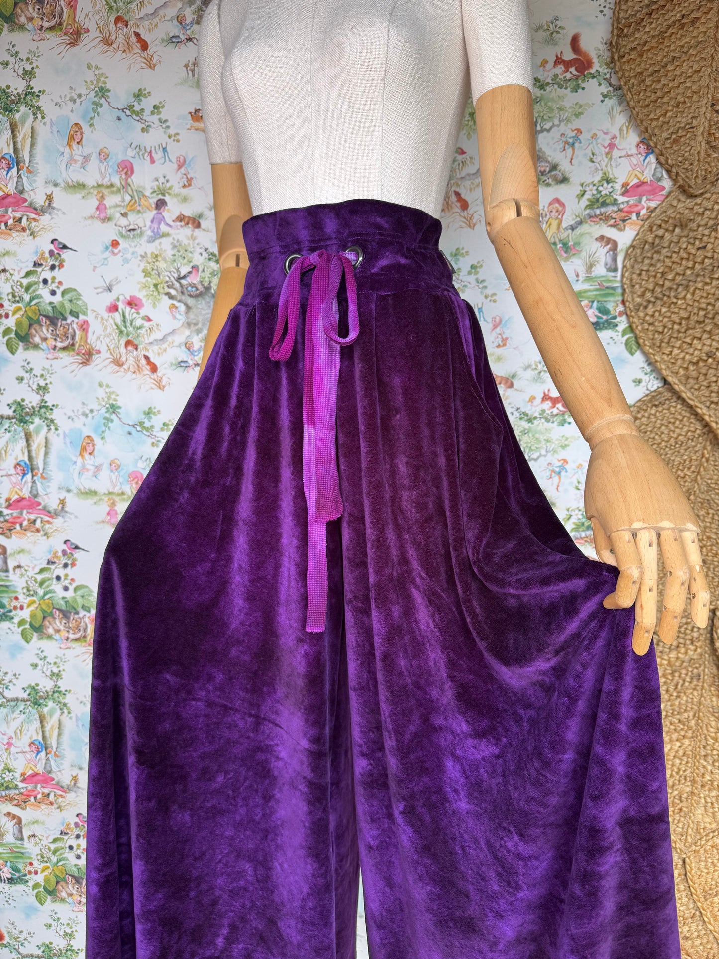 Enchanted Faelazzo Pants