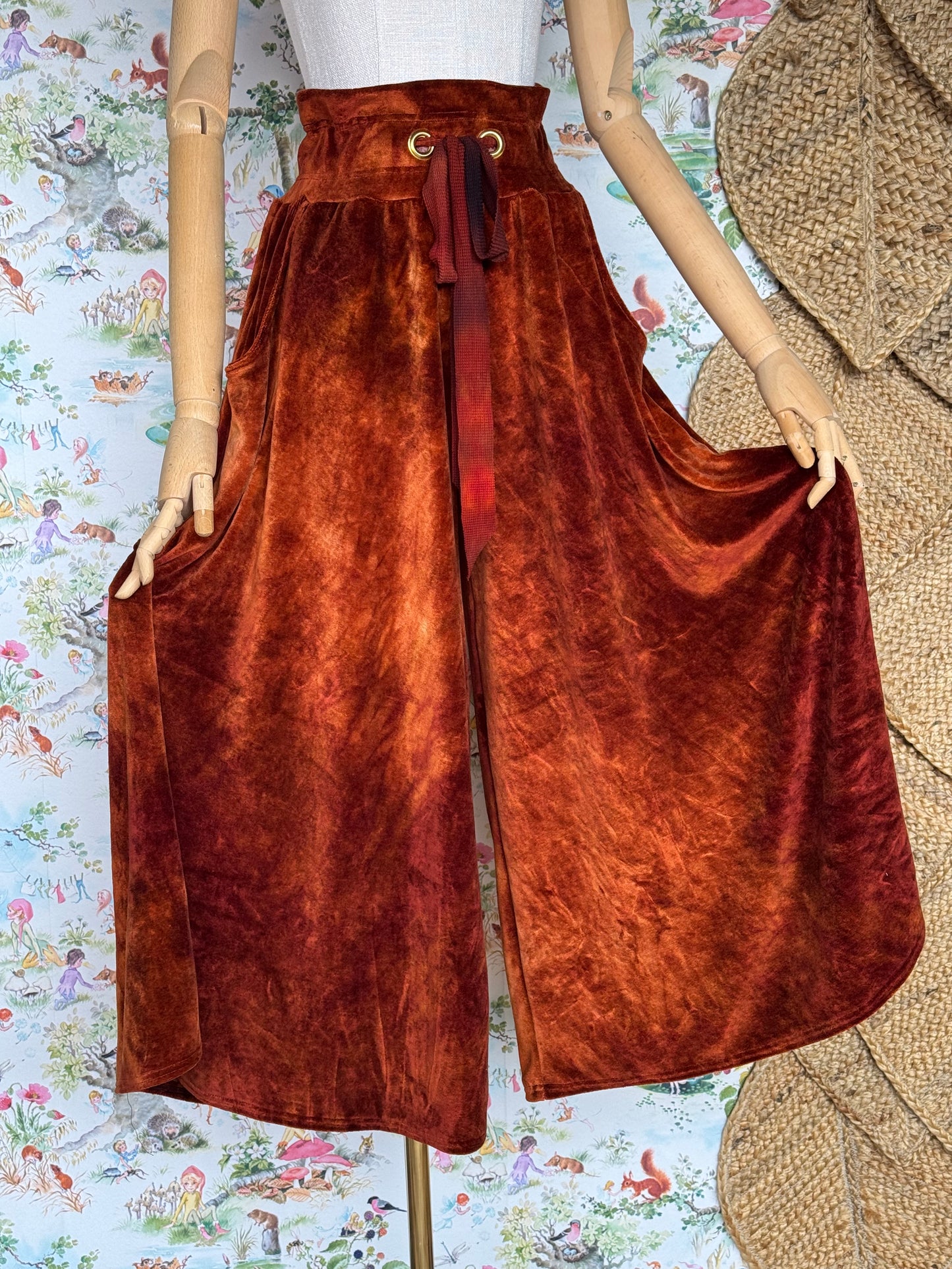 Rust Faelazzo Pants