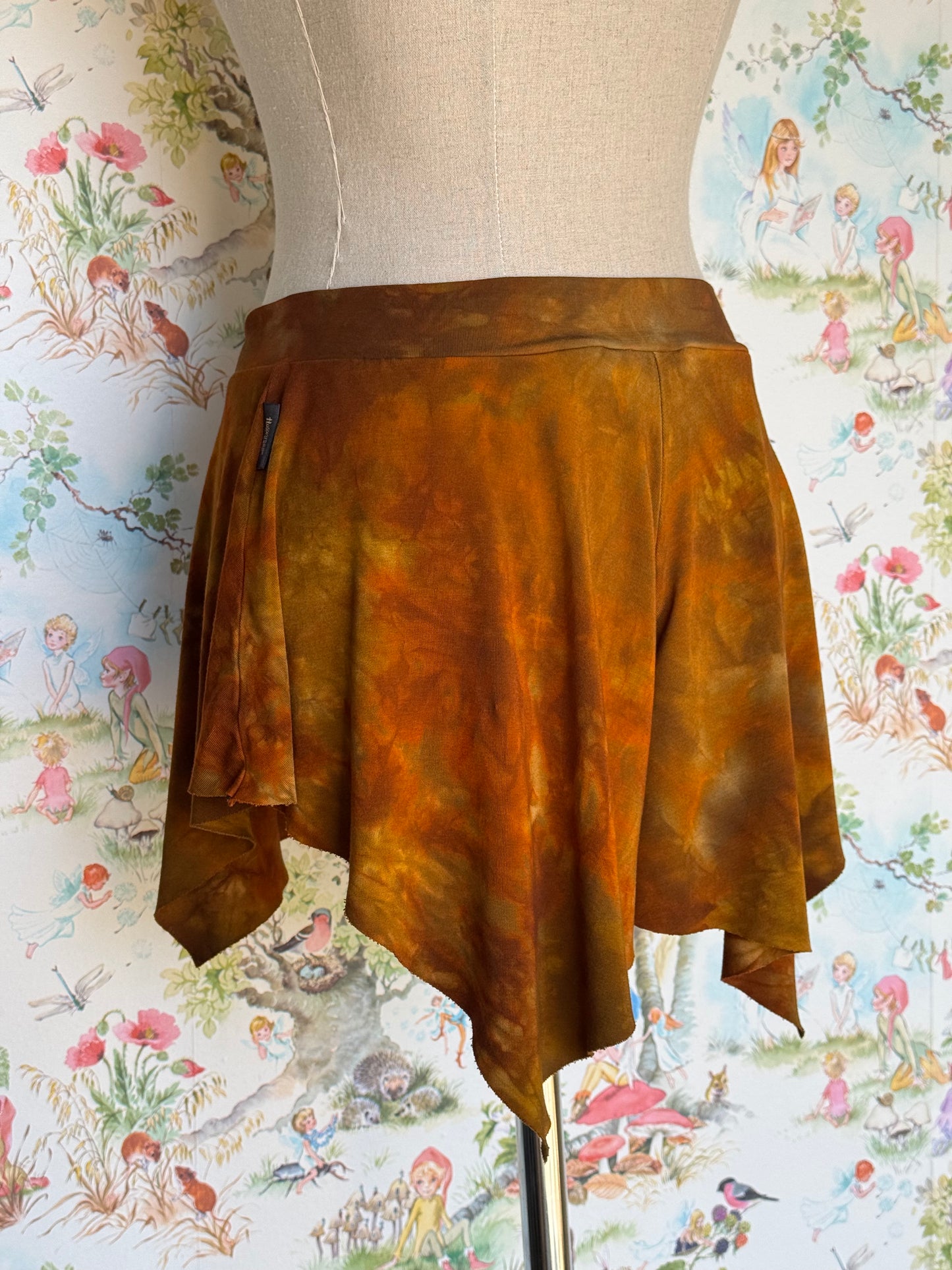 Ancient Rust Fae Shorts
