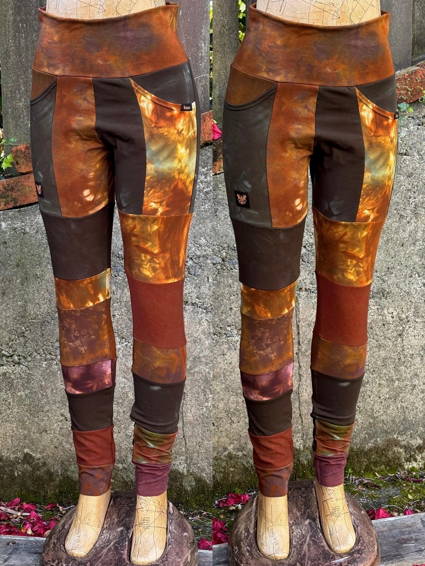 OOAK L/XL Bellbird Leggings