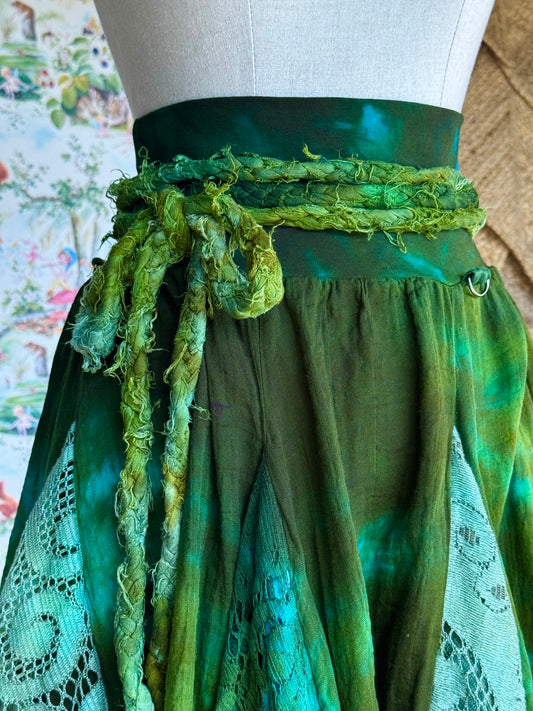 M/L Relic Skirt OOAK