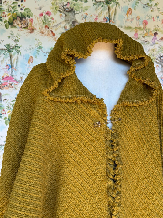 Pumpkin Halfling Cape