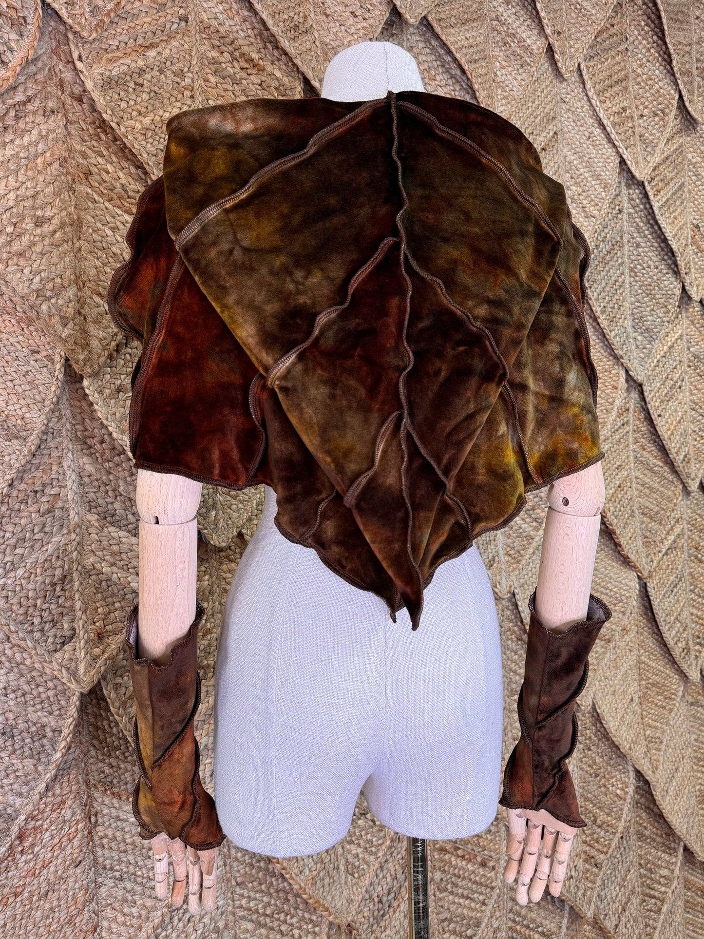 PREORDER: Ancient Rust Leafae Poncho Set