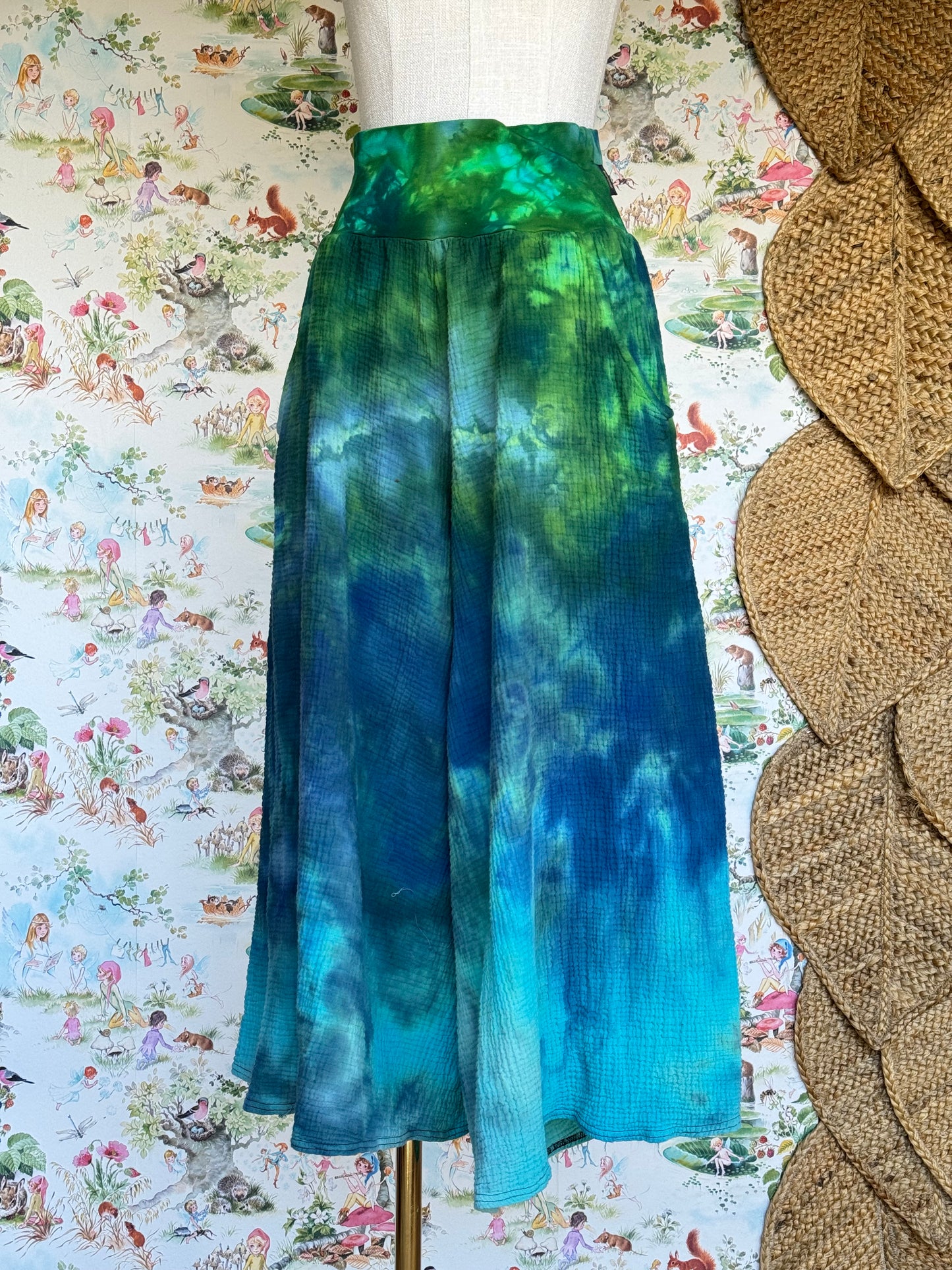 M/L Foraged Pixie Pants