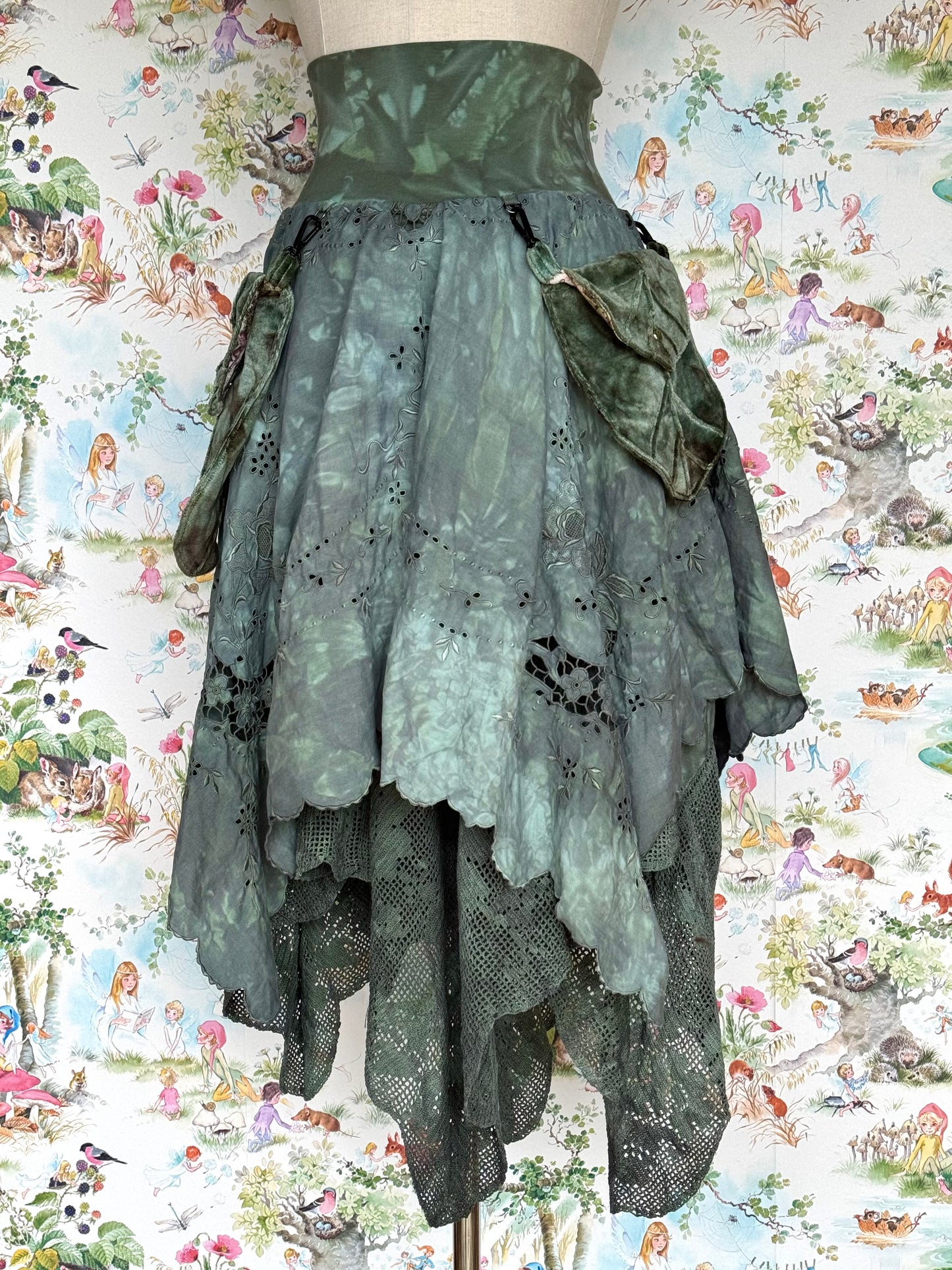 Wildcrafted Skirt (S/M)