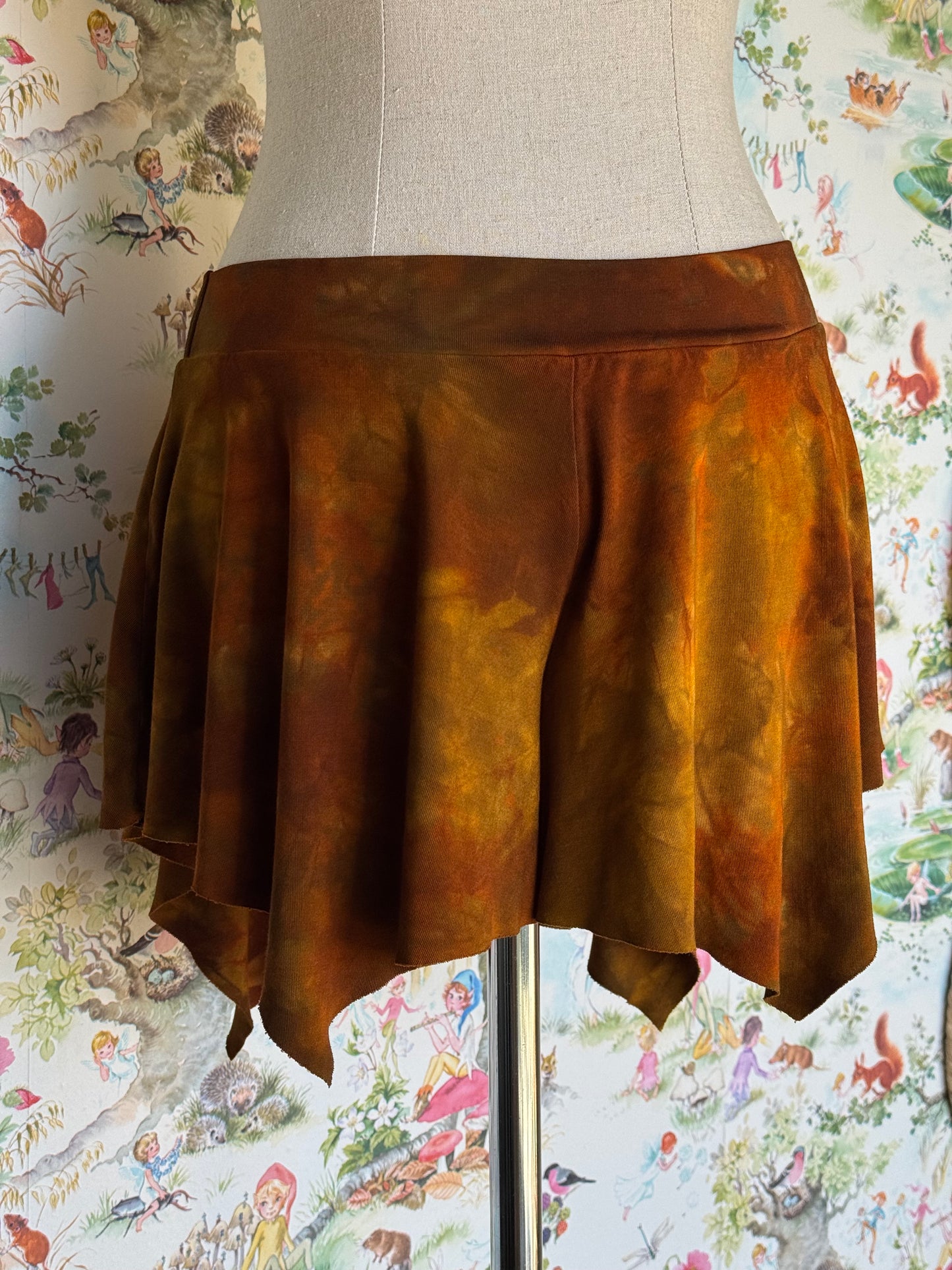 Ancient Rust Fae Shorts