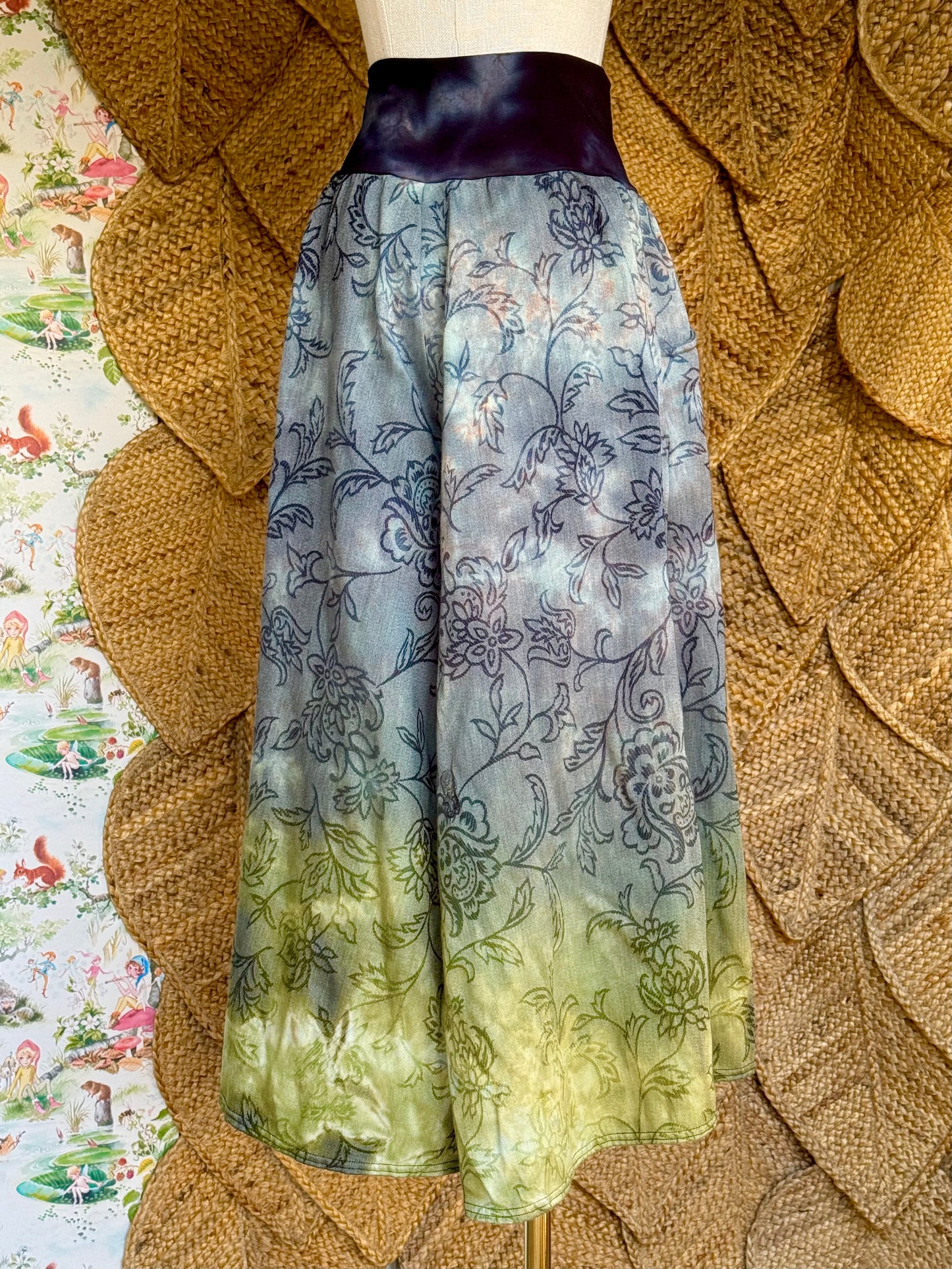 M/L Foraged Pixie Pants