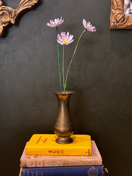 Wonder Daisy Vase