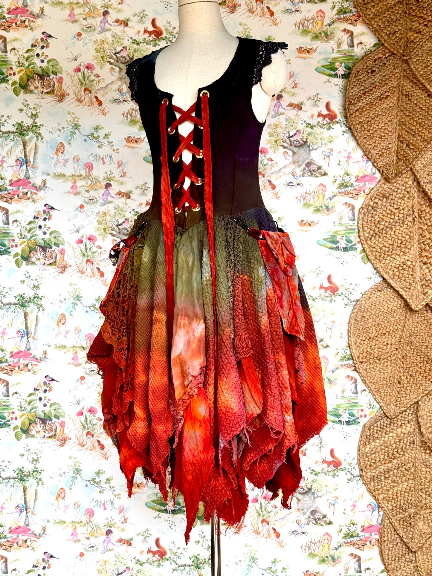 Wildcrafted Faery Pocket Dress (M)