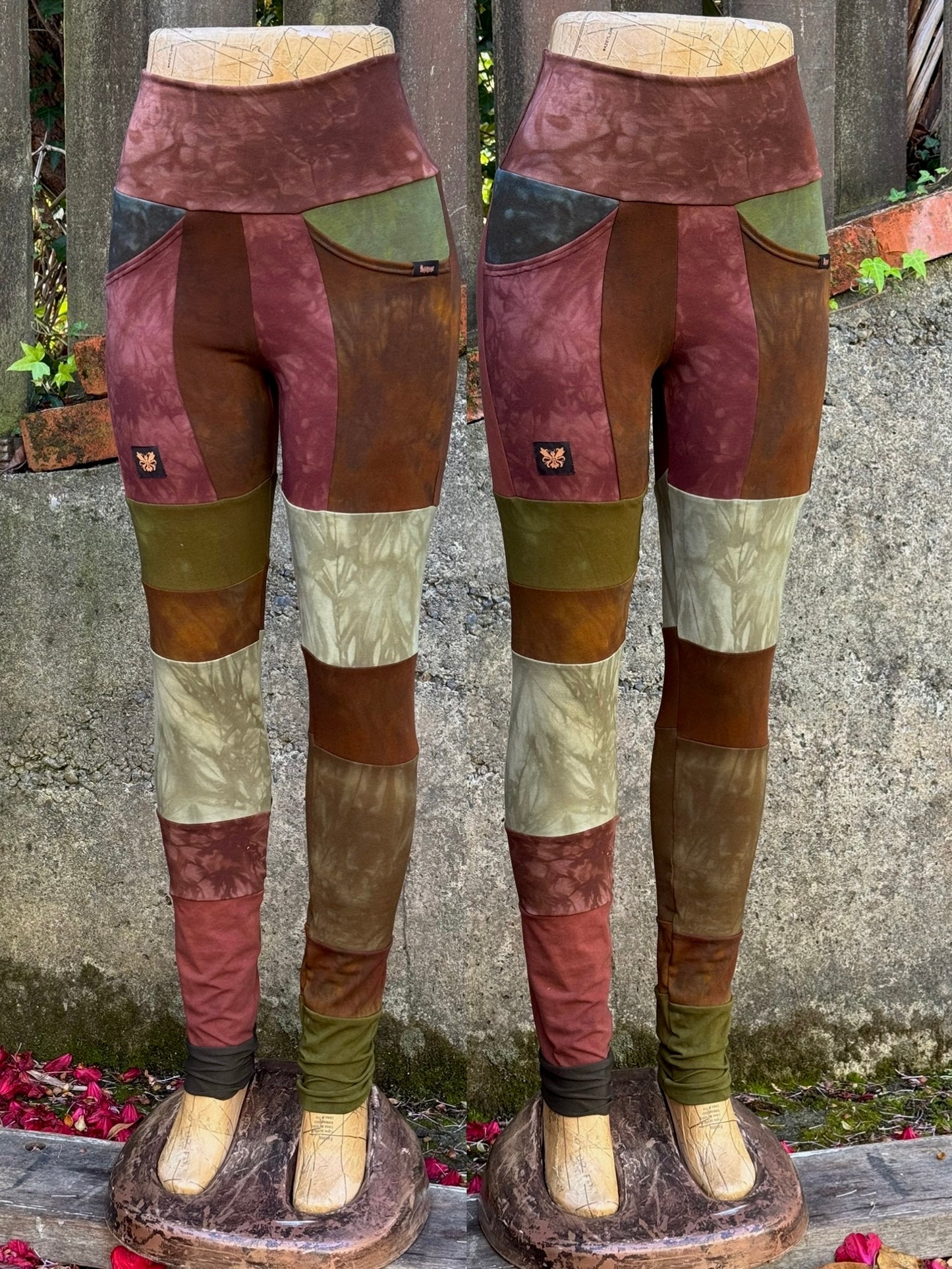 OOAK M/L Bellbird Leggings