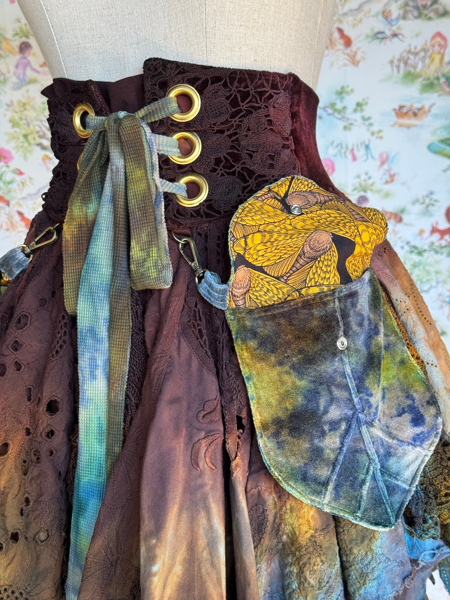 Wildcrafted Skirt (S/M)