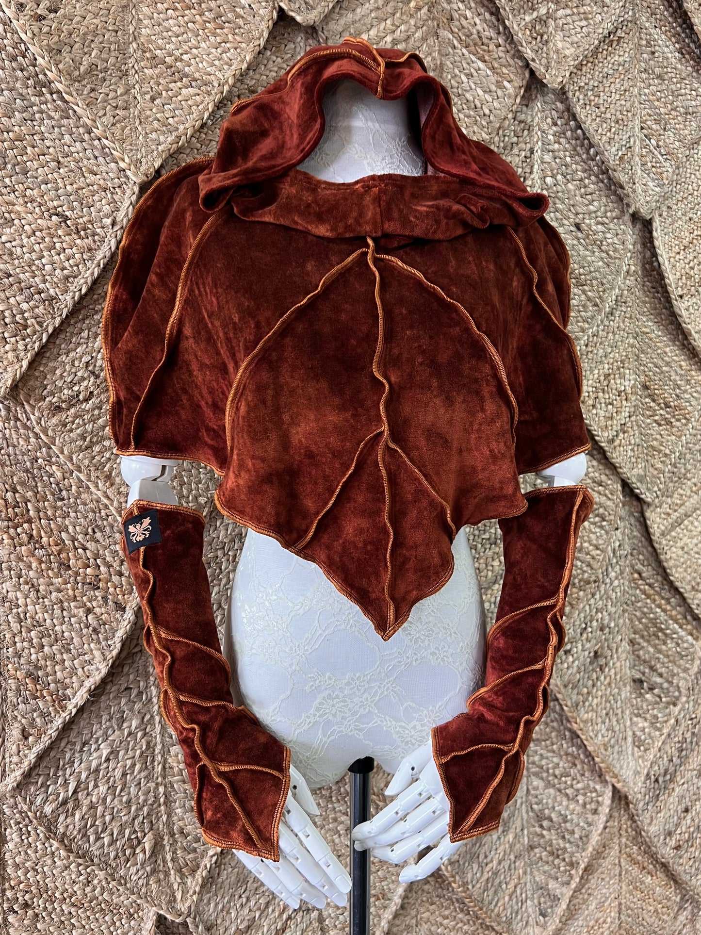 Rust Leafae Poncho Set