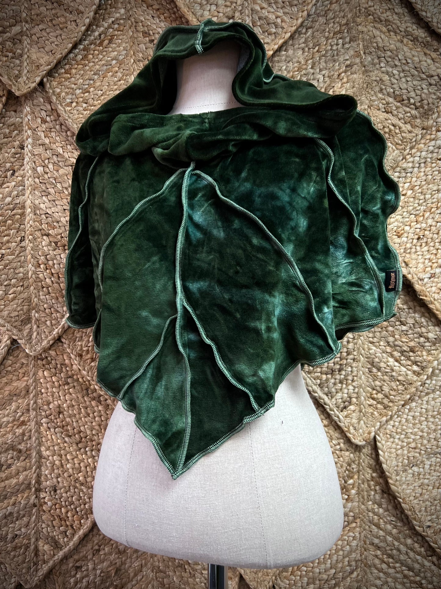 Moss Mountain Leafae Poncho