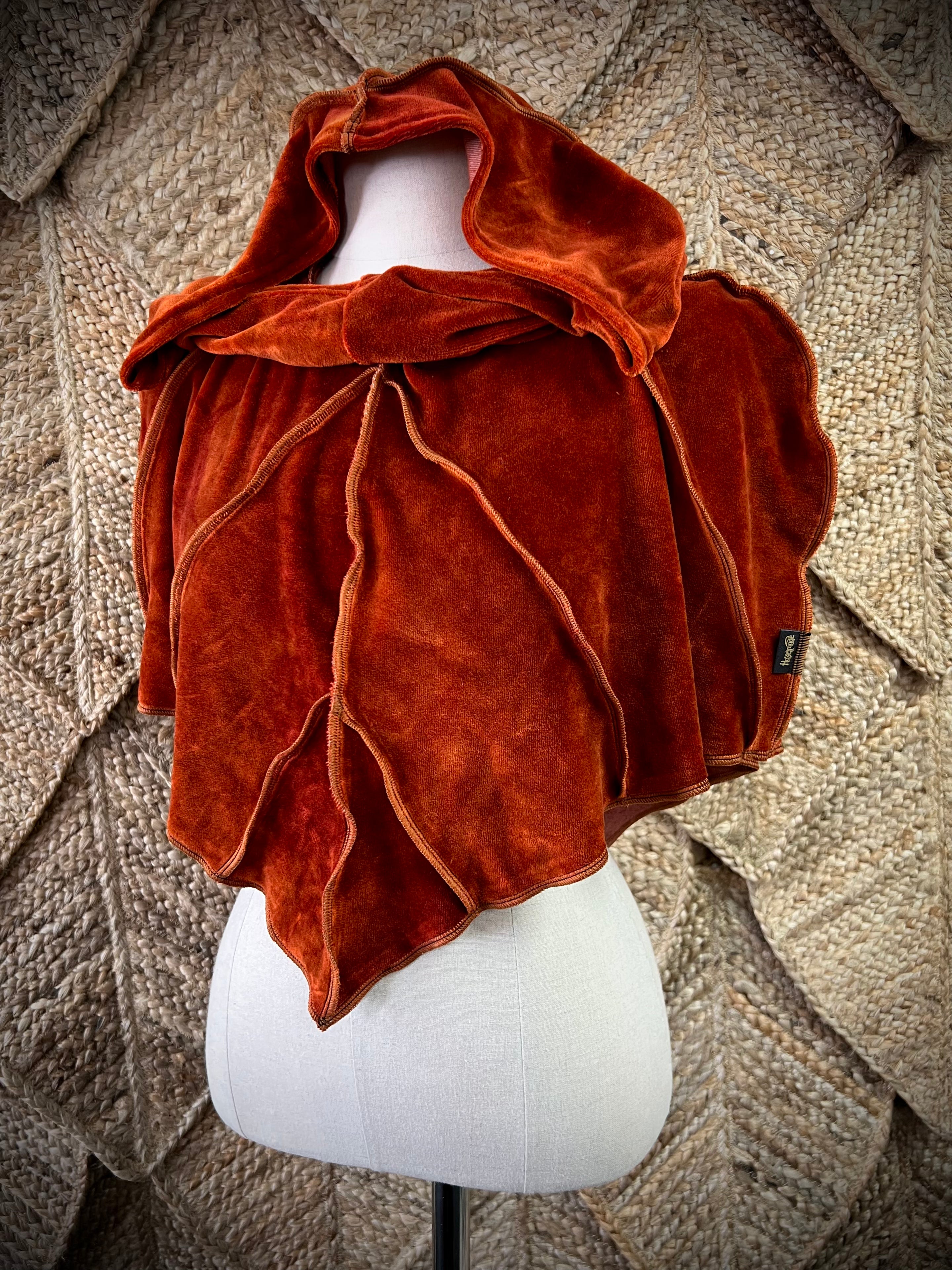 Rust Leafae Poncho – Hazelmage