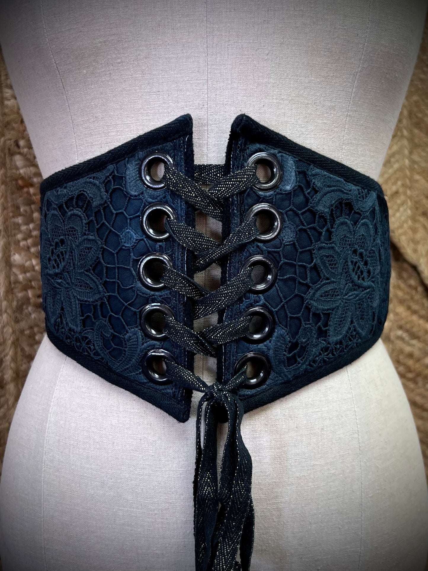 M-L Pixie Corset Belt