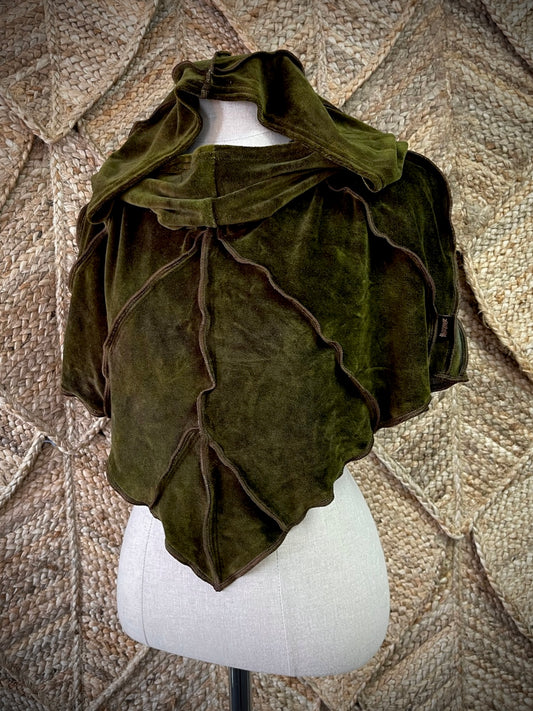 Swampwitch Leafae Poncho